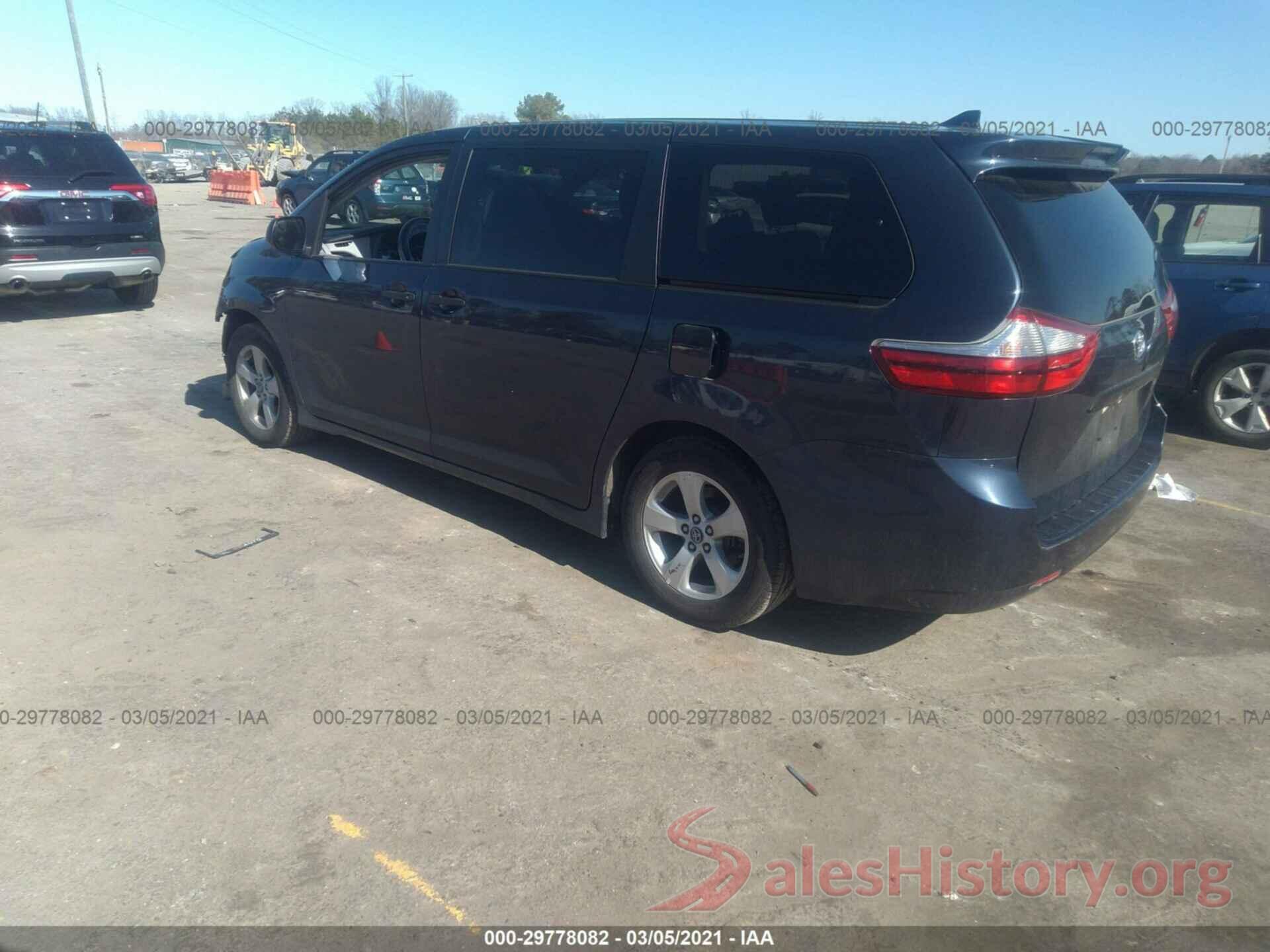 5TDZZ3DC0KS004228 2019 TOYOTA SIENNA