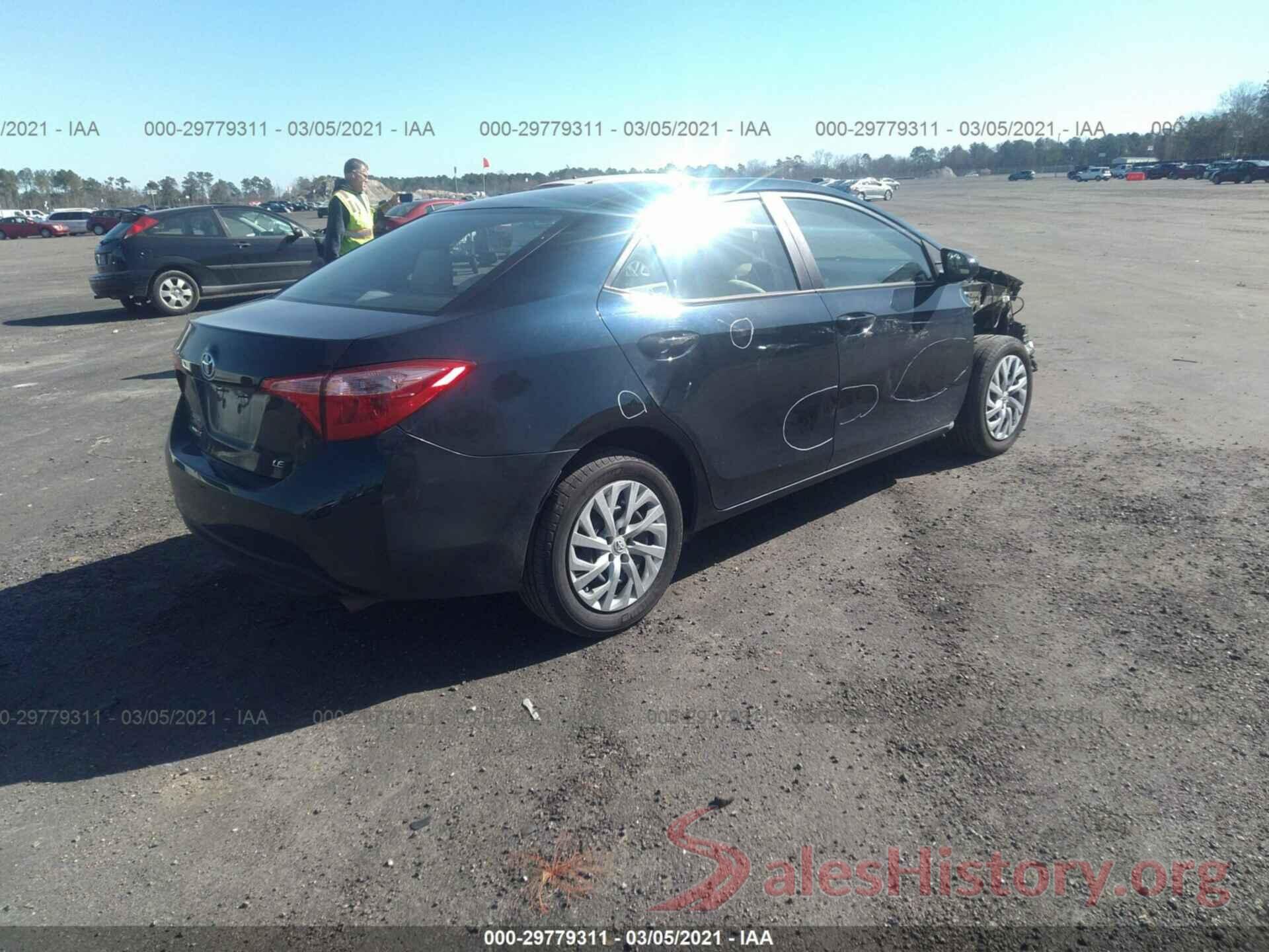 5YFBURHEXJP775267 2018 TOYOTA COROLLA