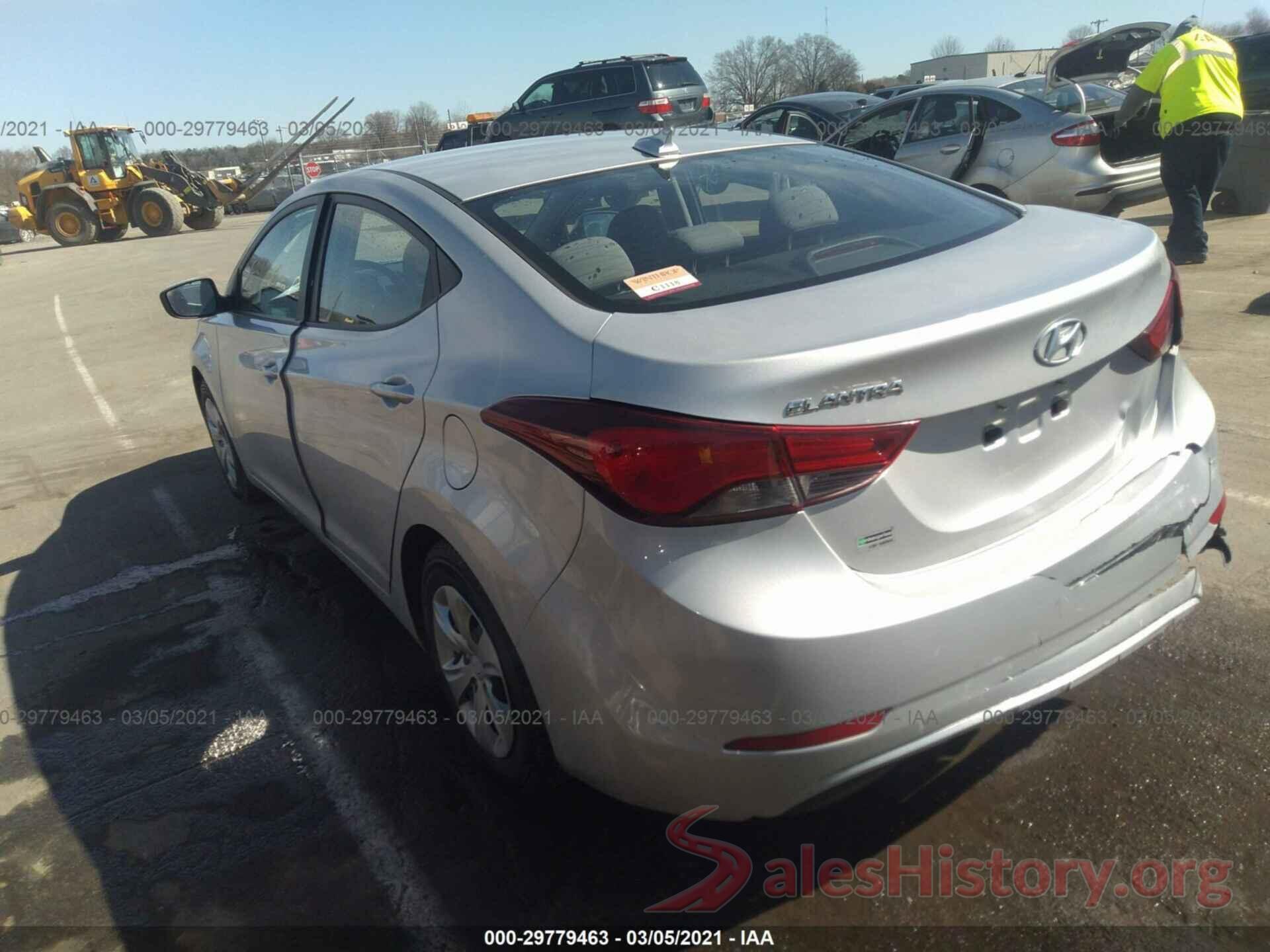 5NPDH4AE2GH771519 2016 HYUNDAI ELANTRA