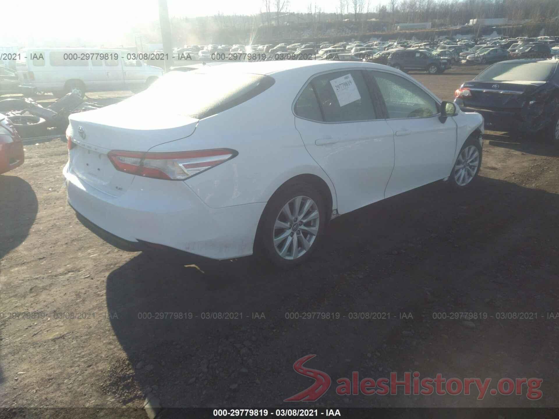 4T1B11HK3JU074732 2018 TOYOTA CAMRY