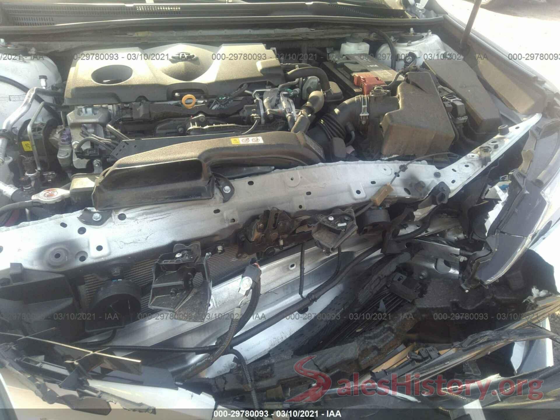 4T1B11HK2JU083809 2018 TOYOTA CAMRY