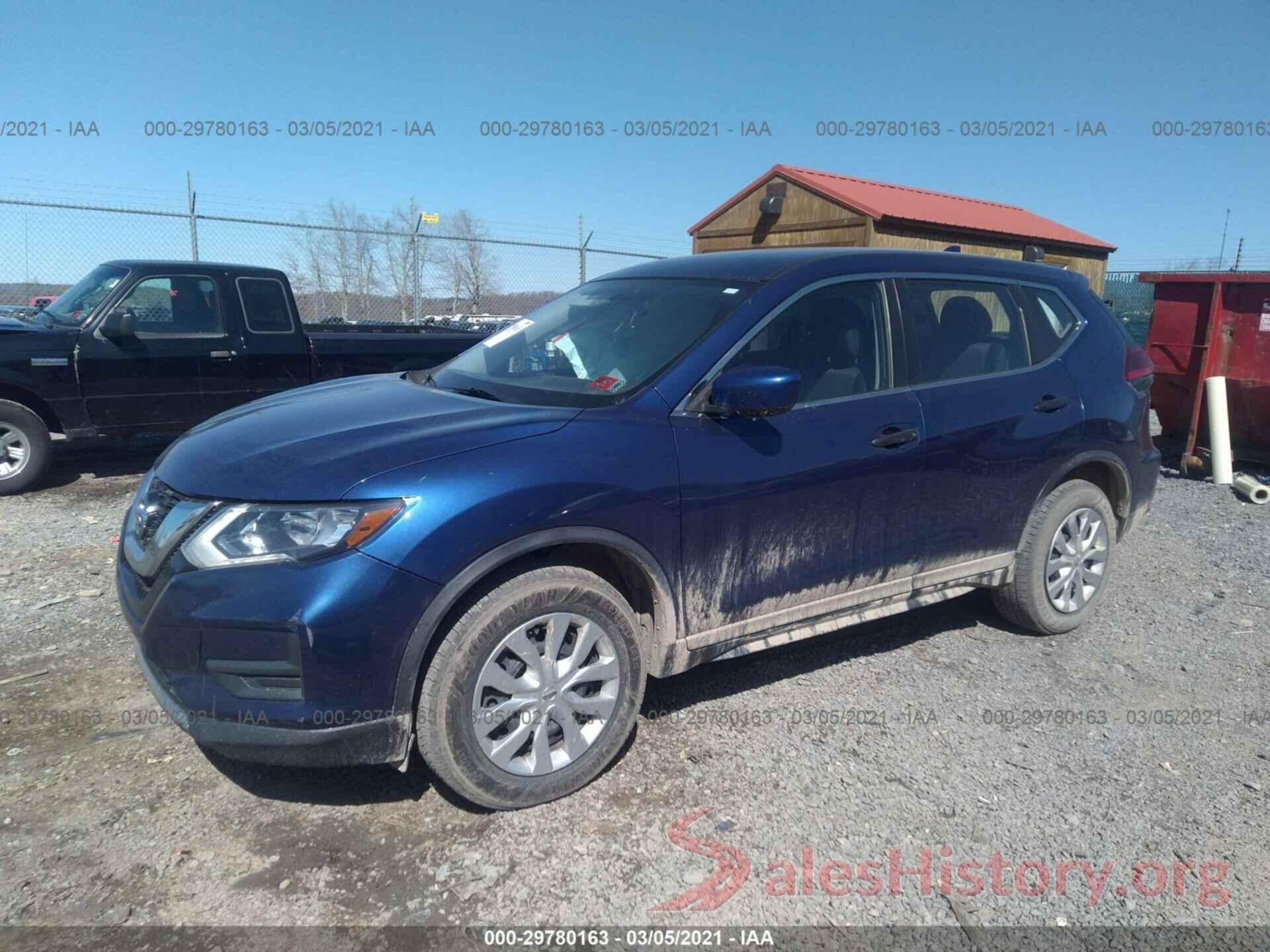 KNMAT2MV1HP559010 2017 NISSAN ROGUE