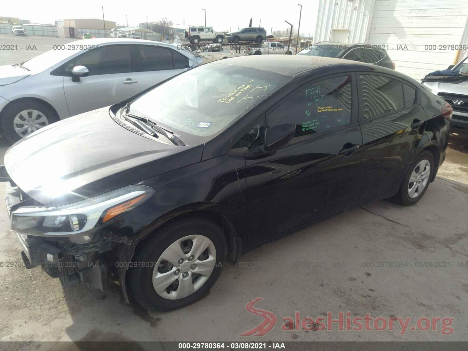 3KPFK4A77JE177483 2018 KIA FORTE