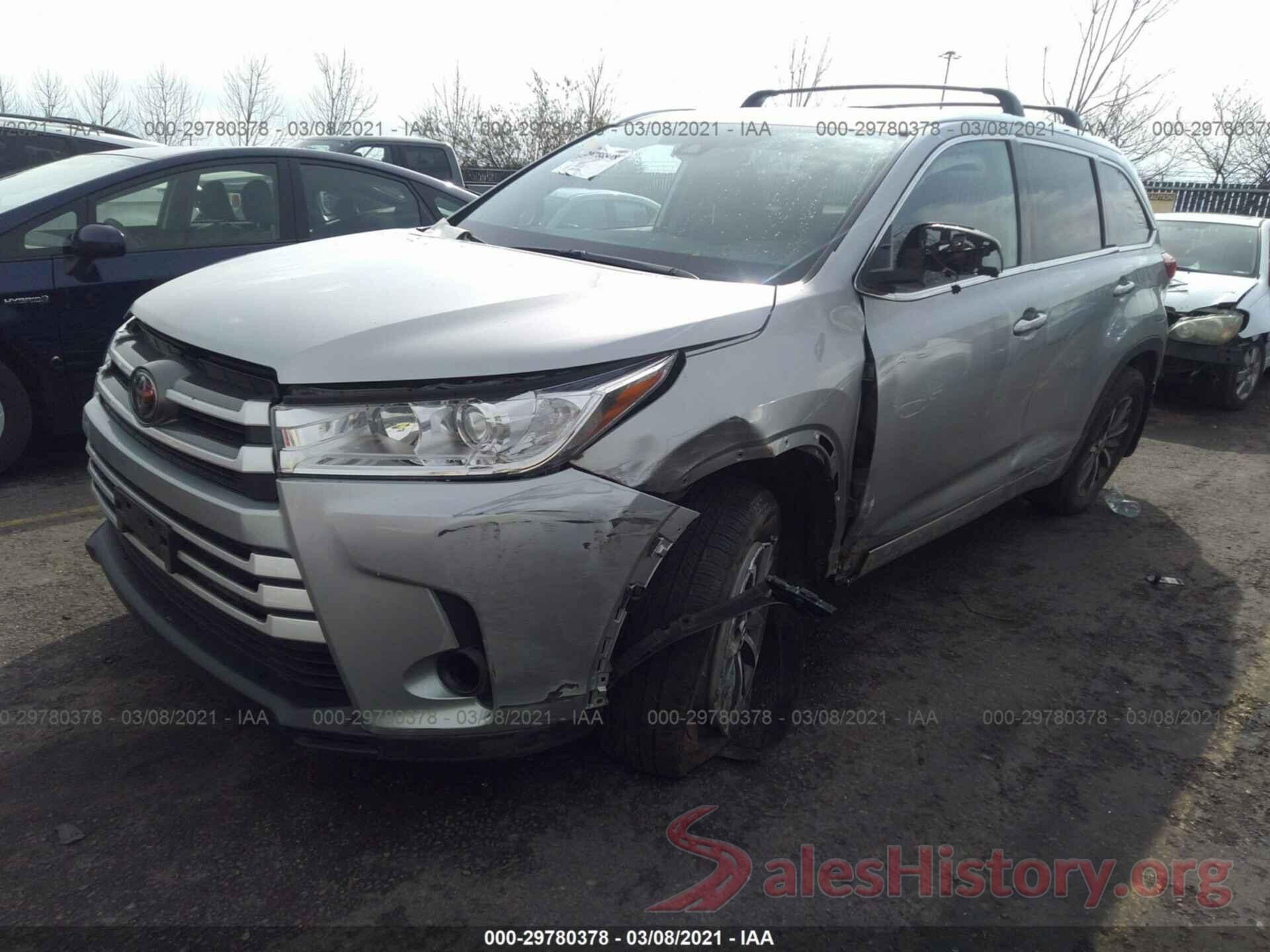 5TDJZRFH3JS560508 2018 TOYOTA HIGHLANDER