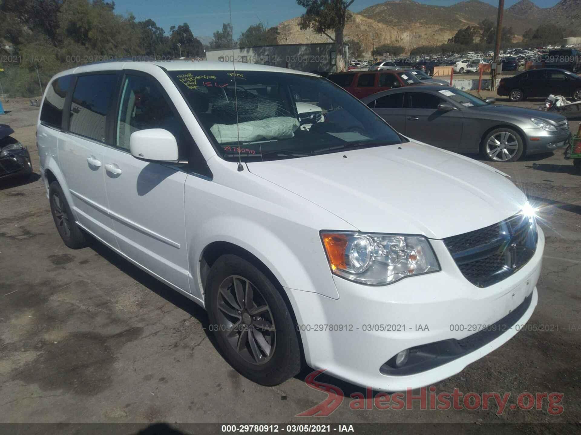 2C4RDGCGXHR719531 2017 DODGE GRAND CARAVAN