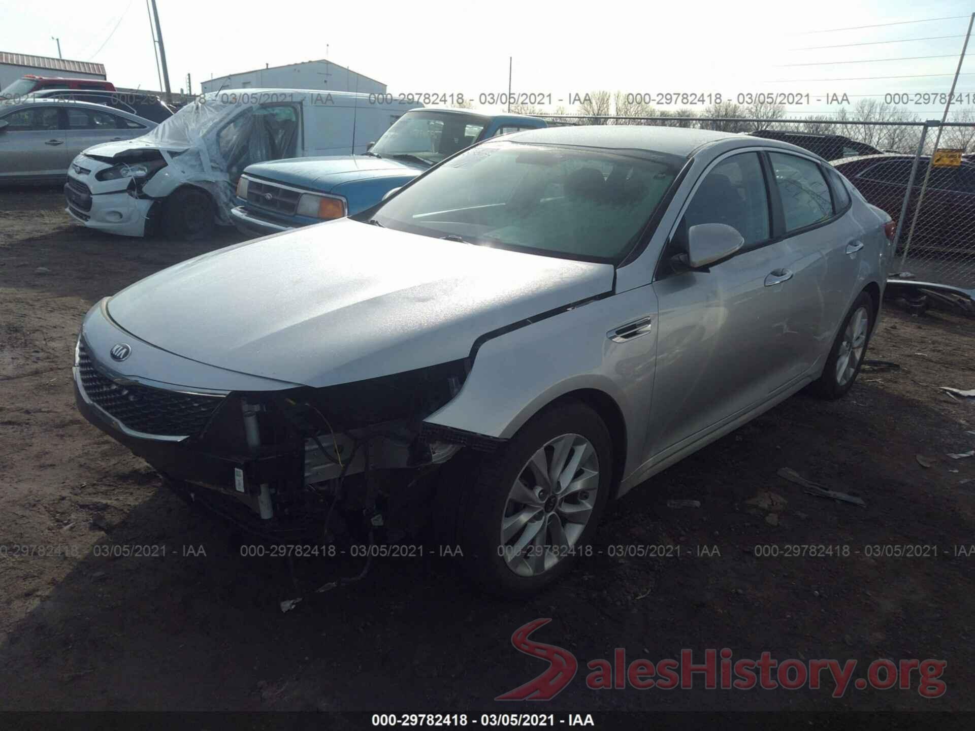 5XXGT4L38JG261167 2018 KIA OPTIMA