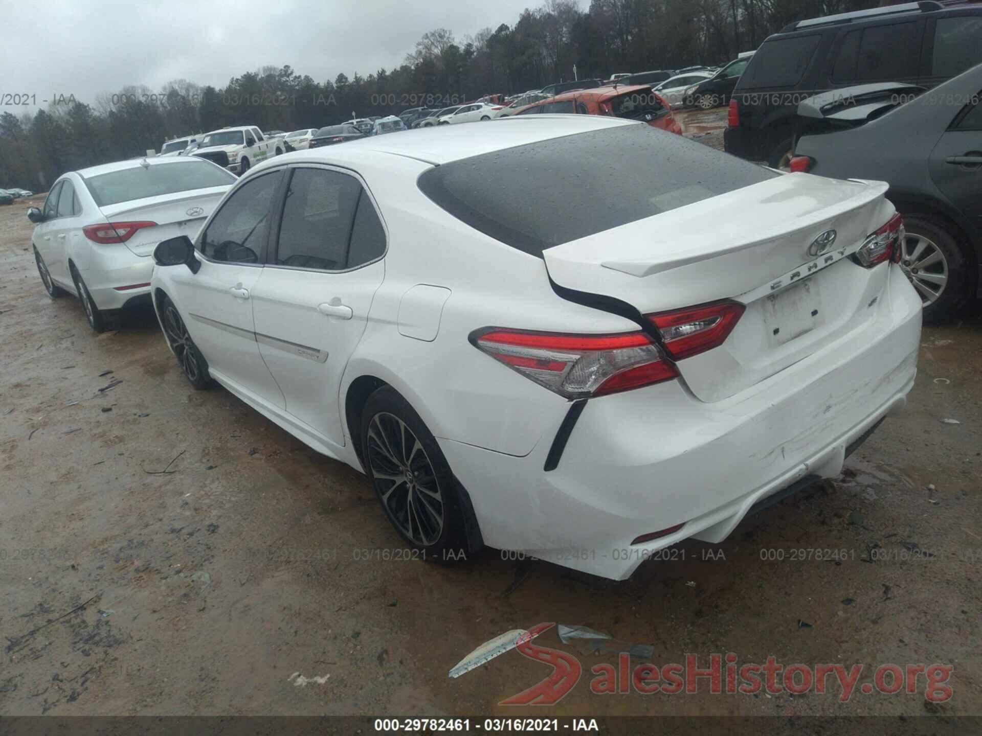 JTNB11HK3J3000796 2018 TOYOTA CAMRY