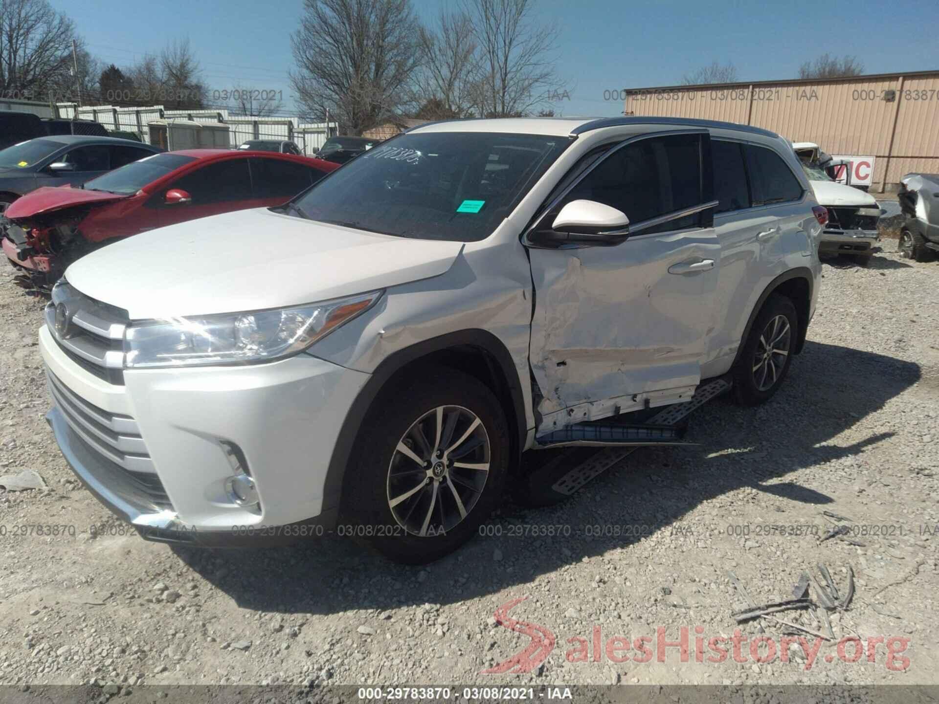 5TDJZRFH9JS556026 2018 TOYOTA HIGHLANDER