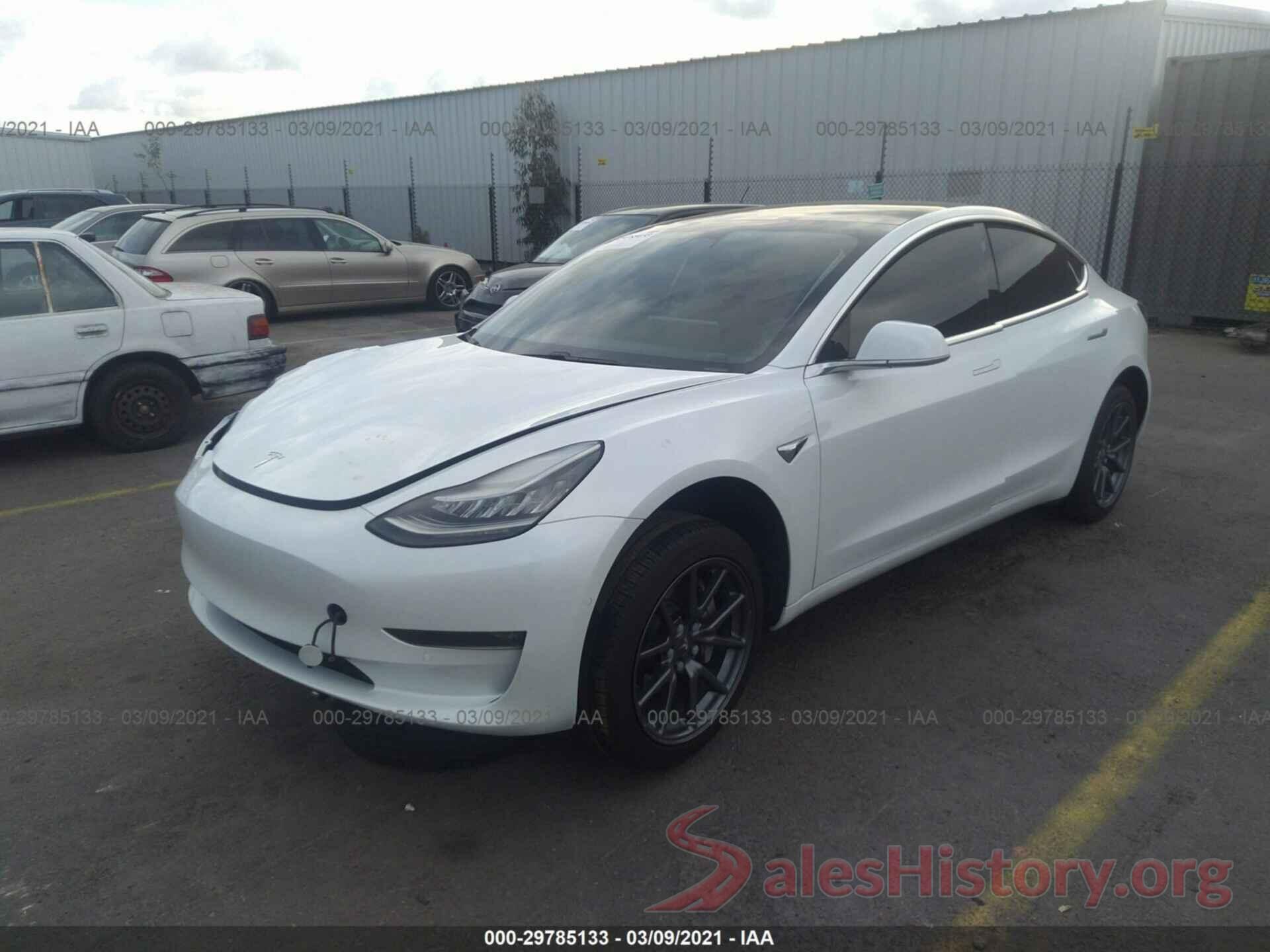 5YJ3E1EAXJF162095 2018 TESLA MODEL 3