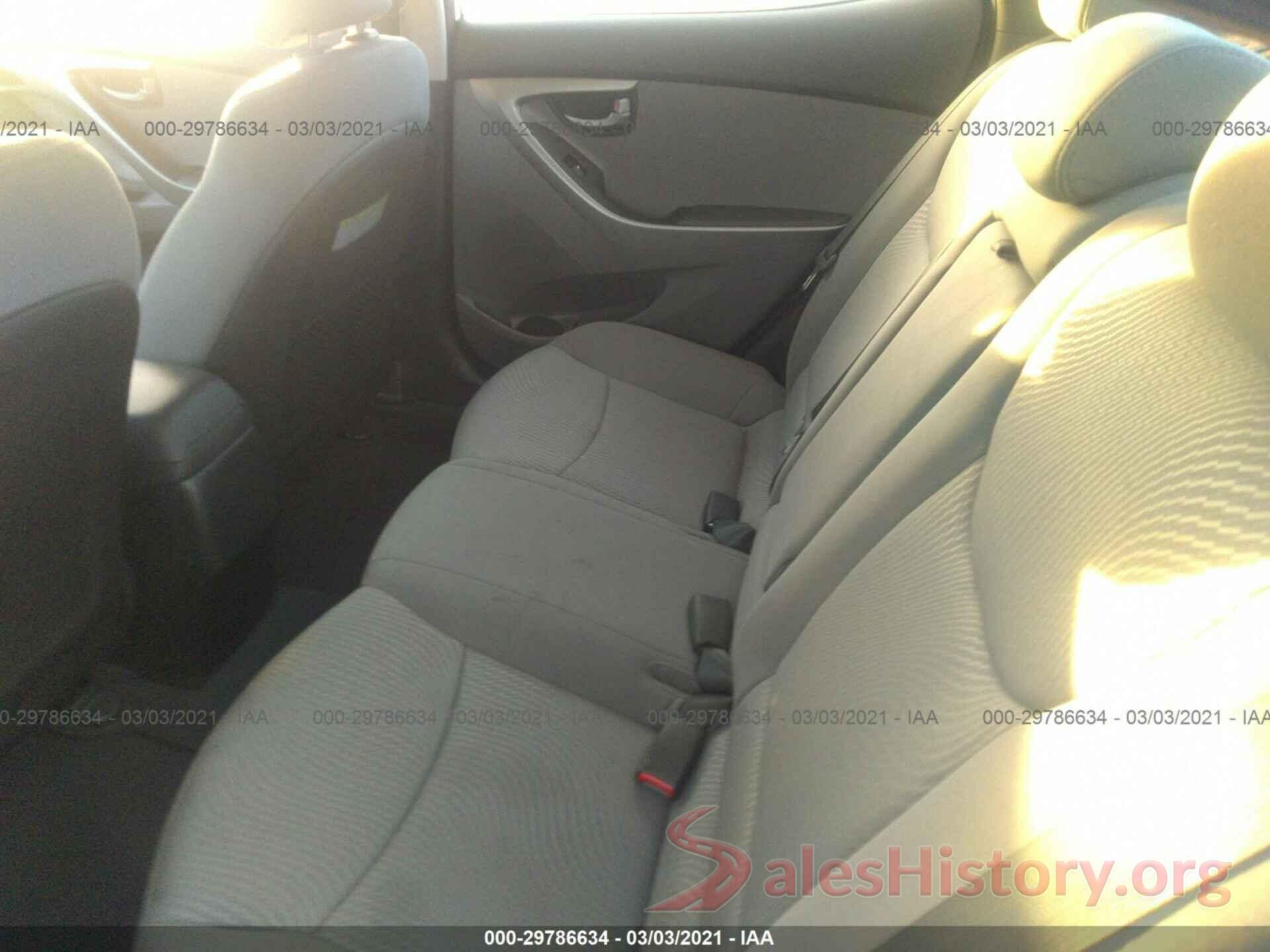 5NPDH4AE4GH747741 2016 HYUNDAI ELANTRA