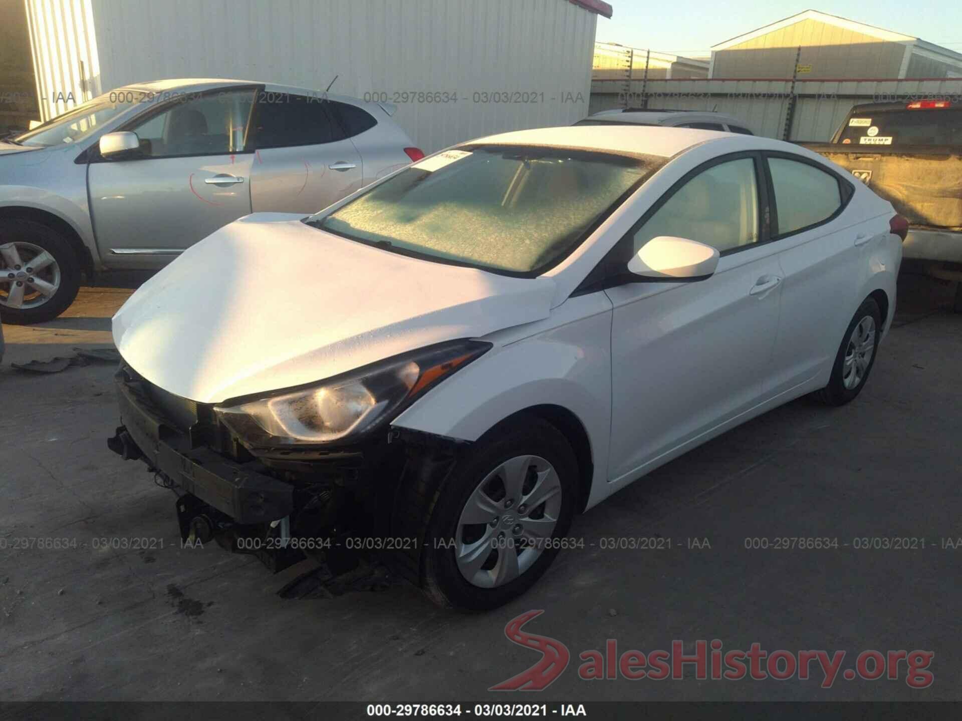 5NPDH4AE4GH747741 2016 HYUNDAI ELANTRA