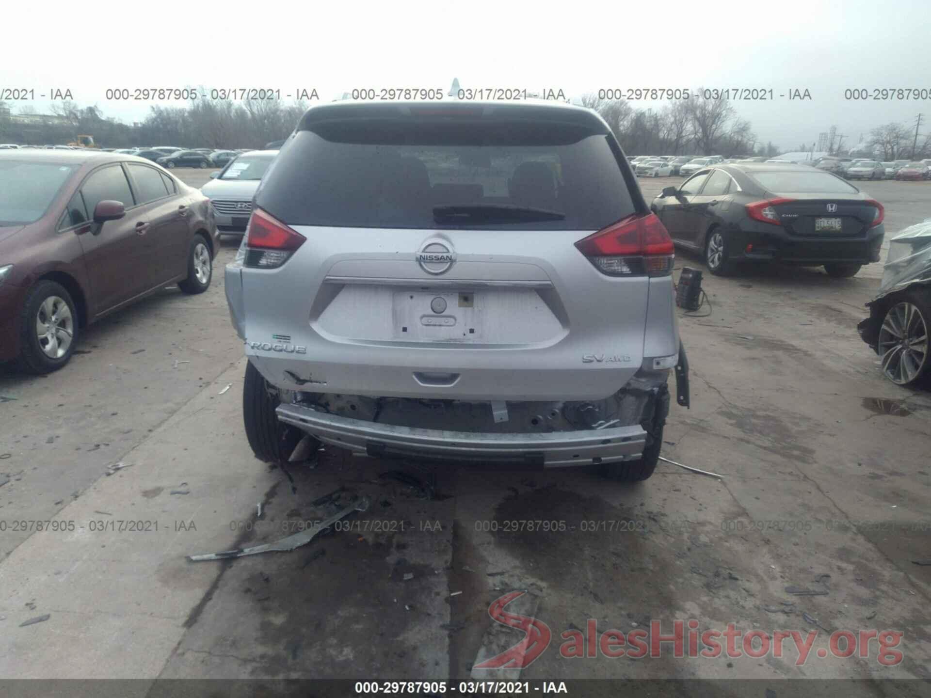 KNMAT2MV9JP581343 2018 NISSAN ROGUE