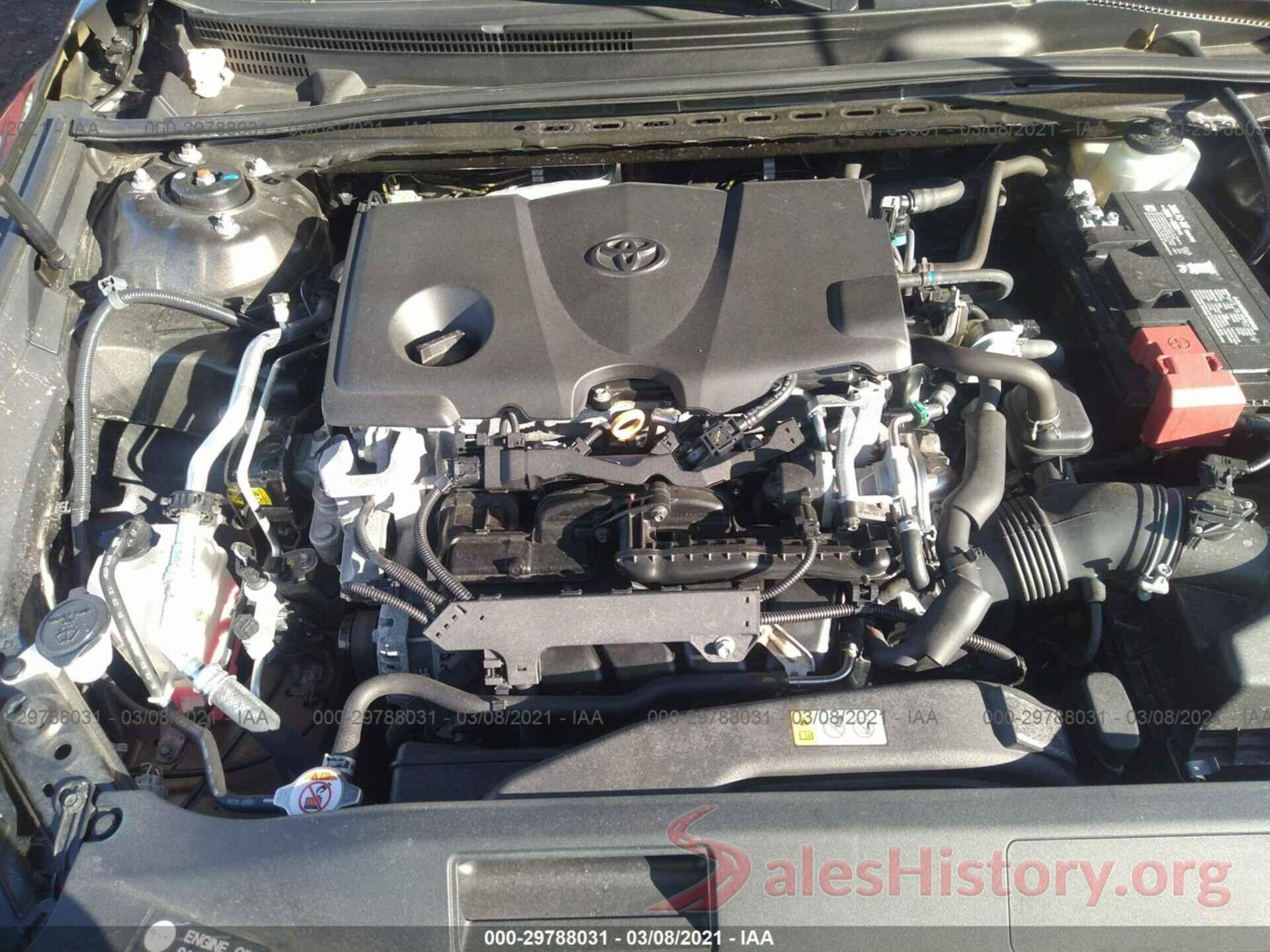 4T1B11HK7JU640200 2018 TOYOTA CAMRY