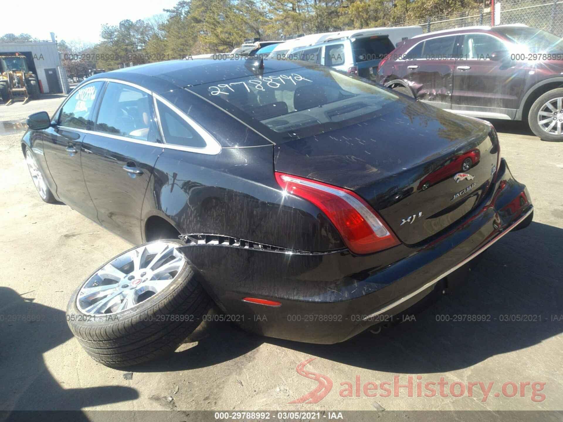 SAJWJ2GDXK8W19898 2019 JAGUAR XJ