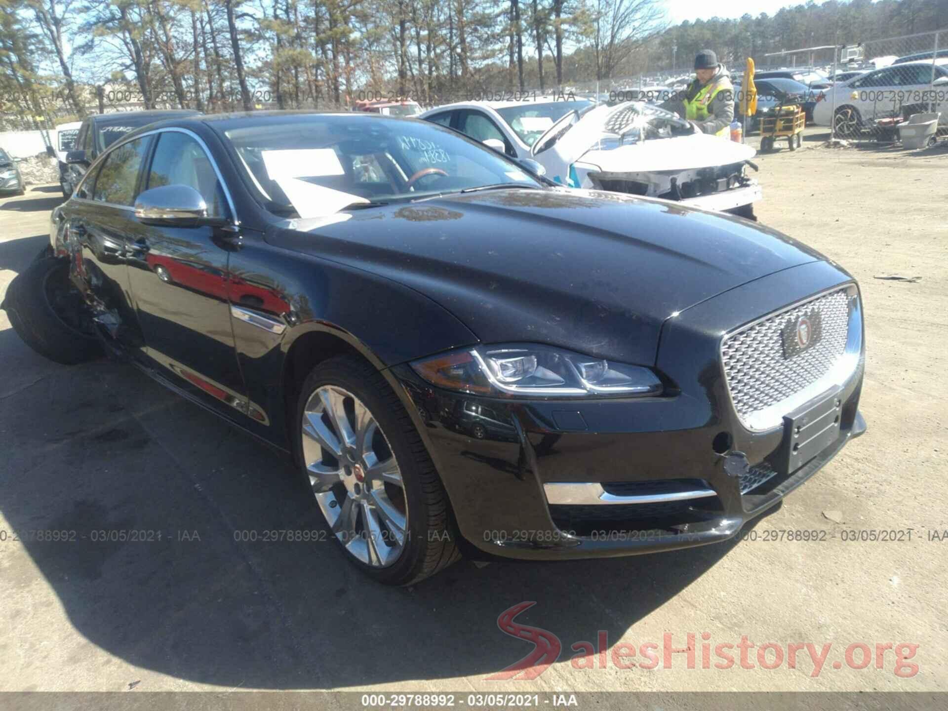 SAJWJ2GDXK8W19898 2019 JAGUAR XJ