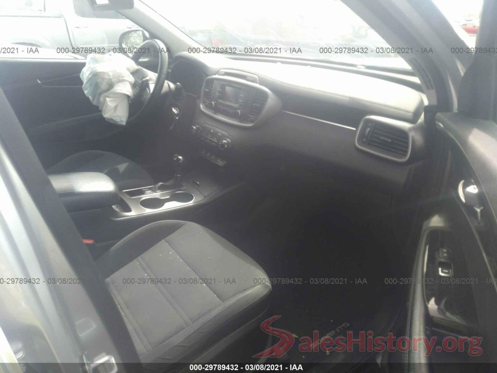 5XYPGDA53GG029623 2016 KIA SORENTO