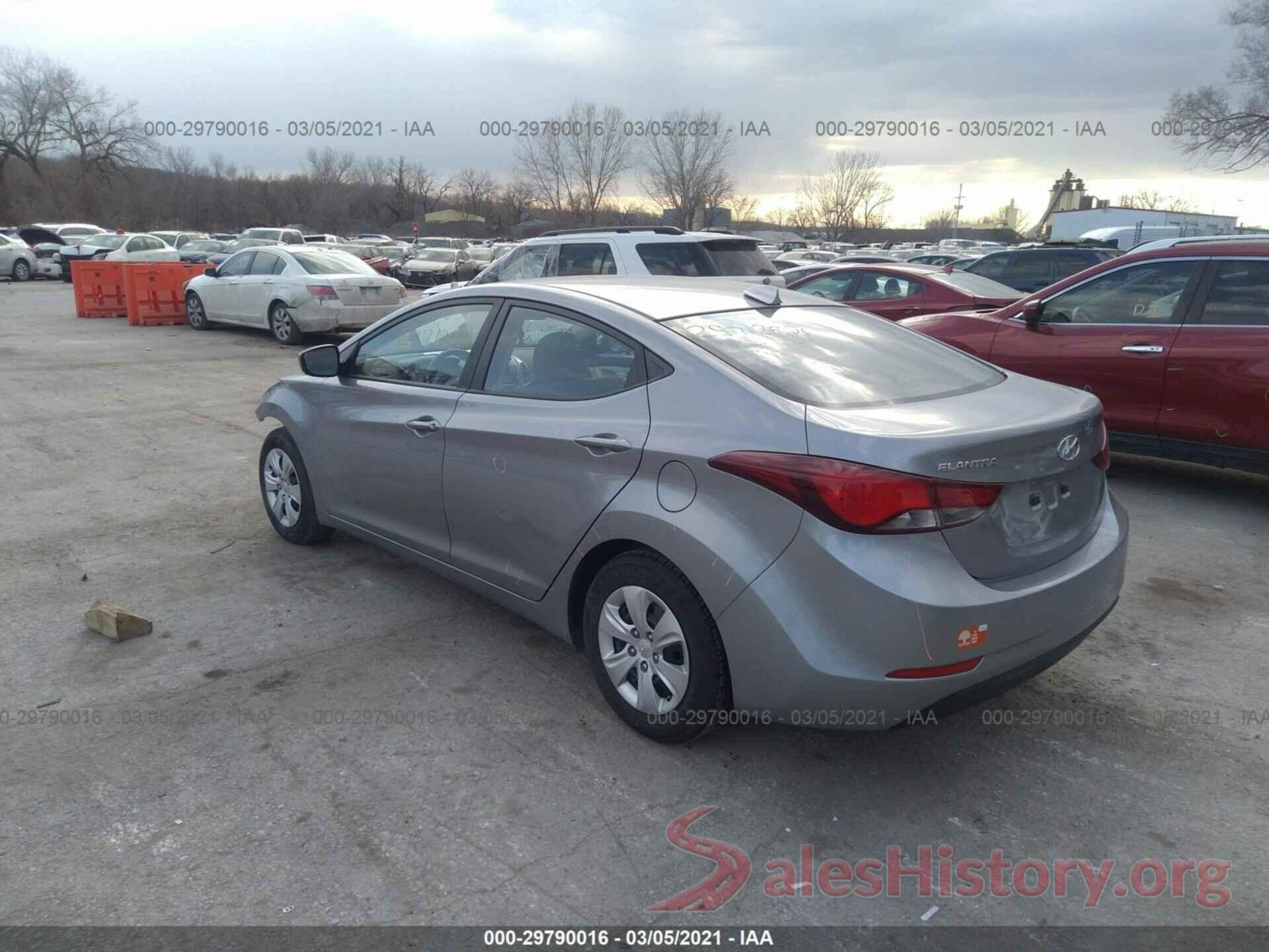 5NPDH4AE5GH720239 2016 HYUNDAI ELANTRA