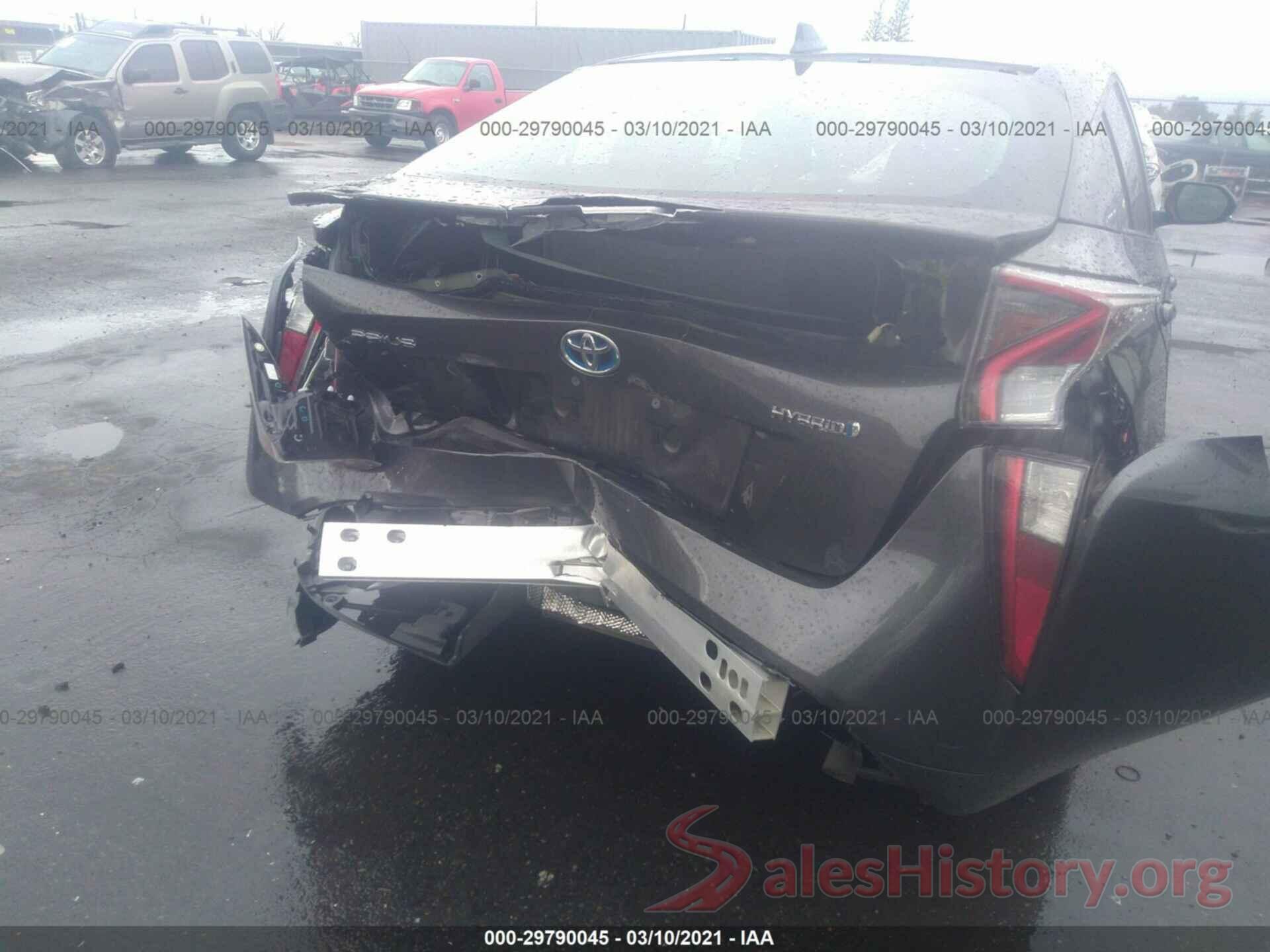 JTDKBRFUXJ3592573 2018 TOYOTA PRIUS