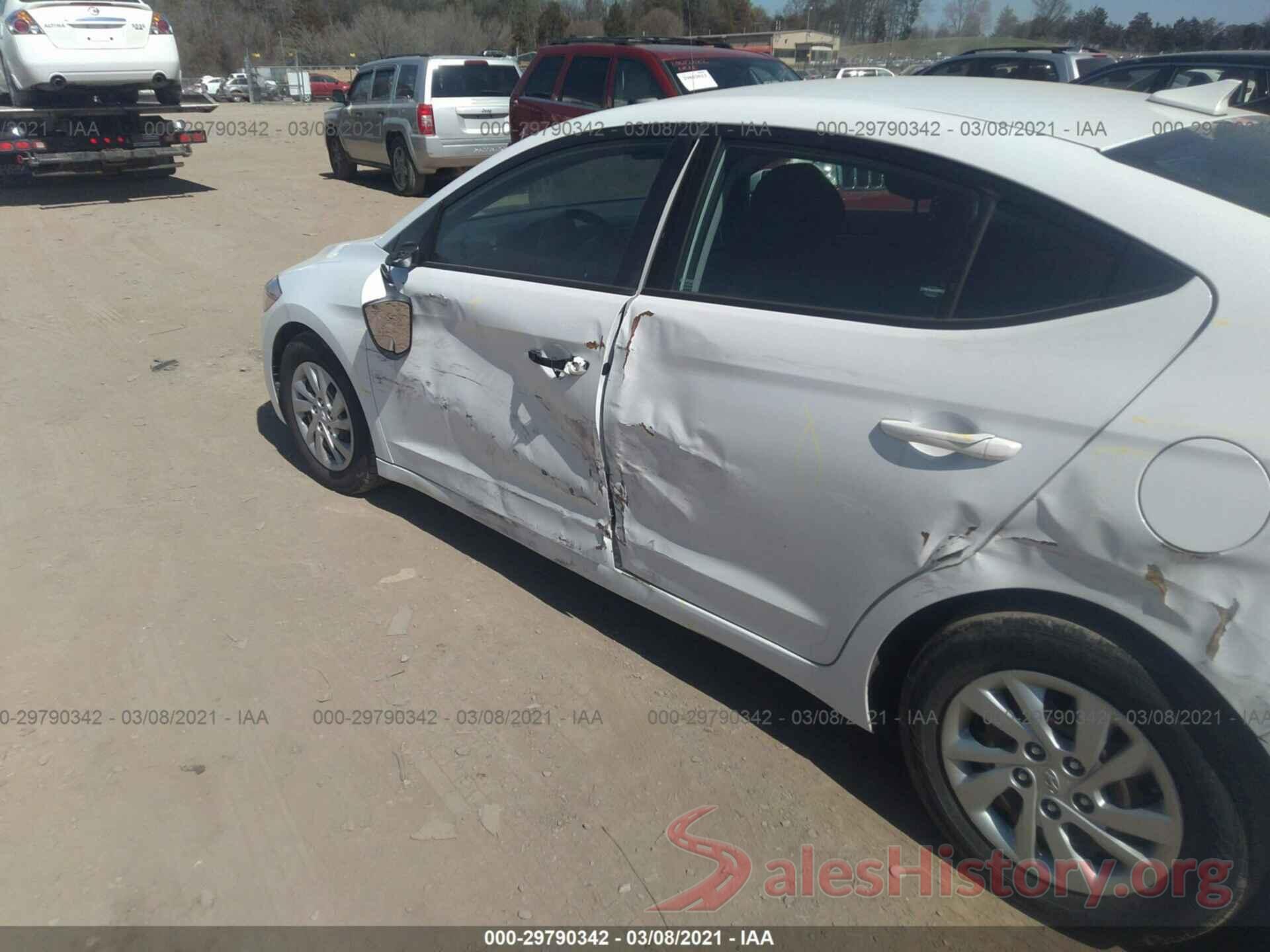 5NPD74LF9JH399676 2018 HYUNDAI ELANTRA