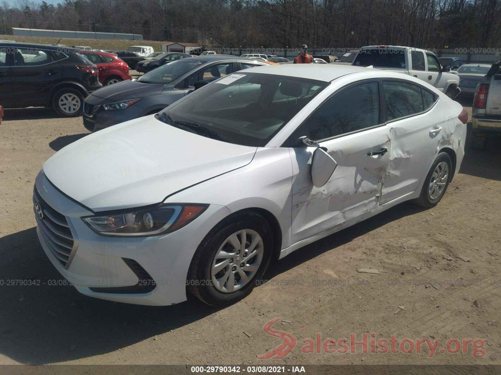 5NPD74LF9JH399676 2018 HYUNDAI ELANTRA