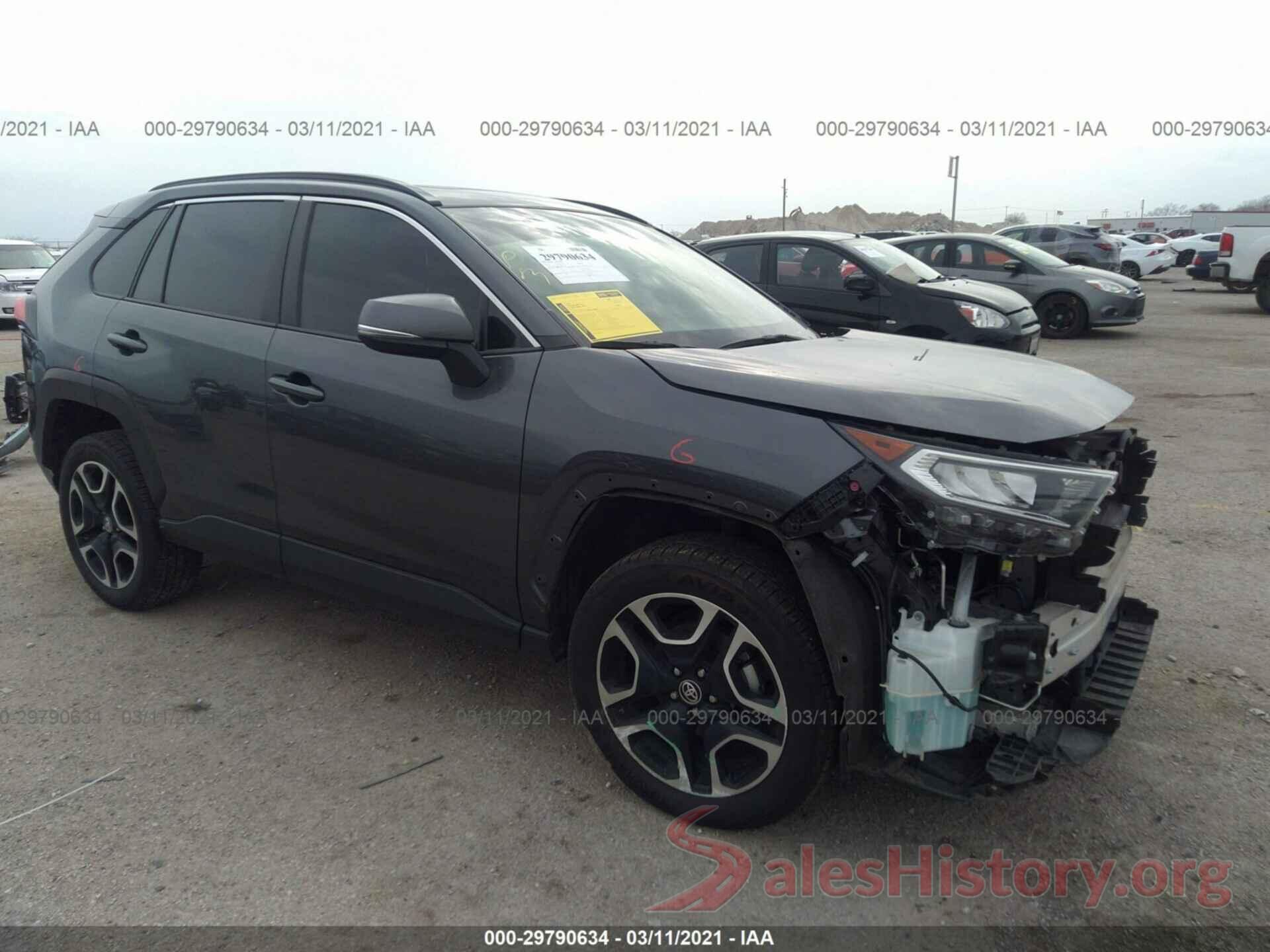 JTMJ1RFV4KJ022816 2019 TOYOTA RAV4