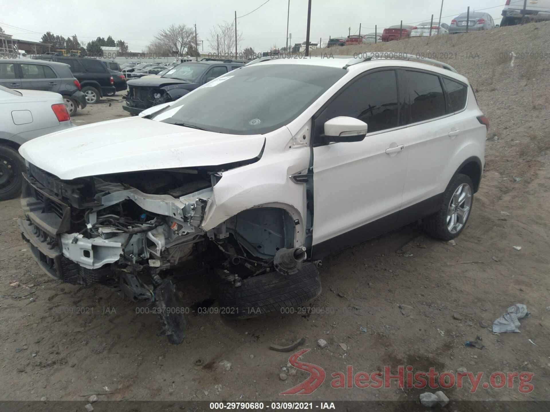 1FMCU0J96KUB27552 2019 FORD ESCAPE