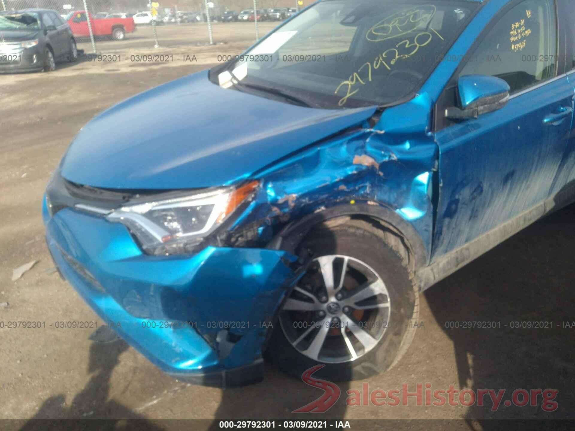 JTMRFREV7JJ251950 2018 TOYOTA RAV4