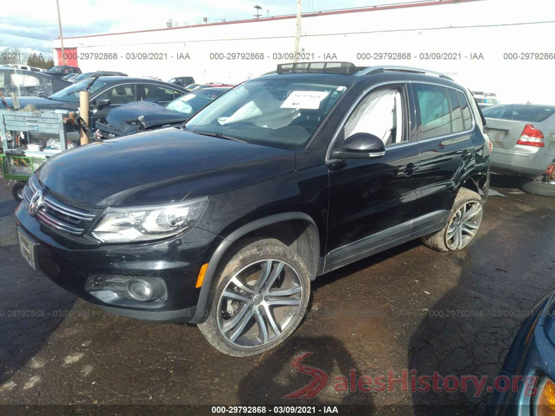 WVGWV7AX7HK014487 2017 VOLKSWAGEN TIGUAN