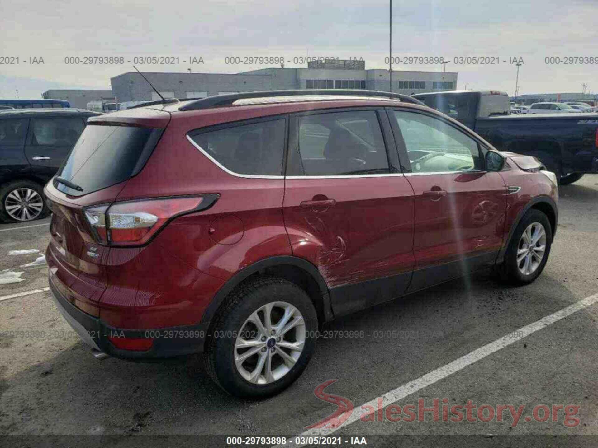 1FMCU9G91JUC41453 2018 FORD ESCAPE