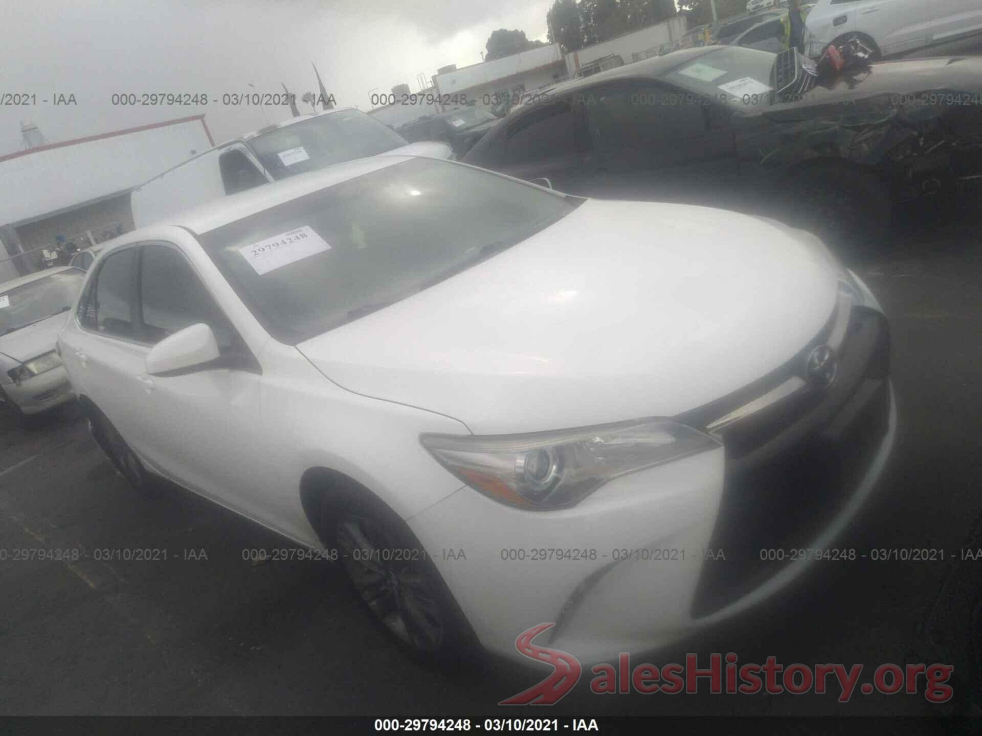 4T1BF1FK0HU647942 2017 TOYOTA CAMRY