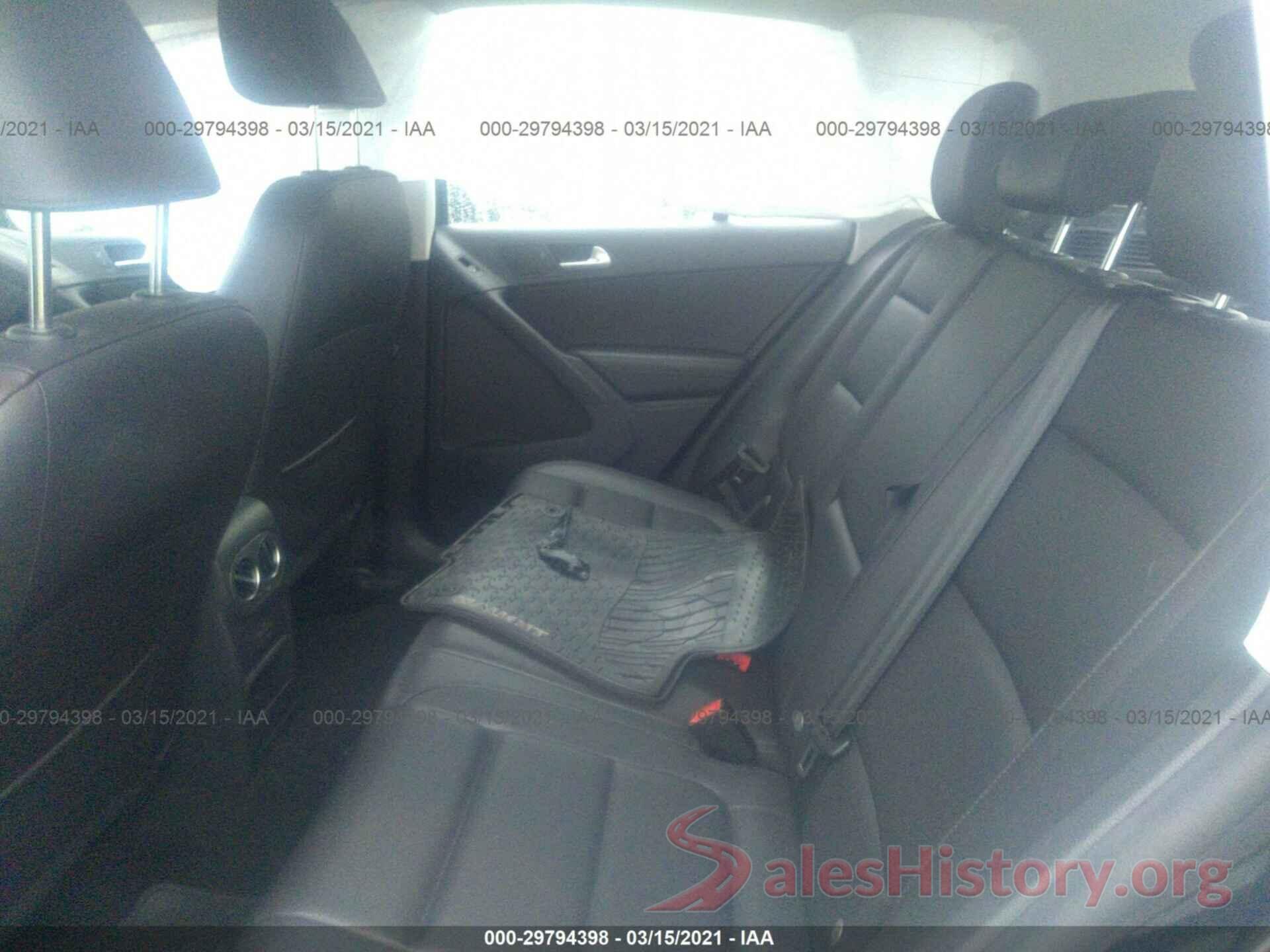 WVGAV7AX8HK026965 2017 VOLKSWAGEN TIGUAN