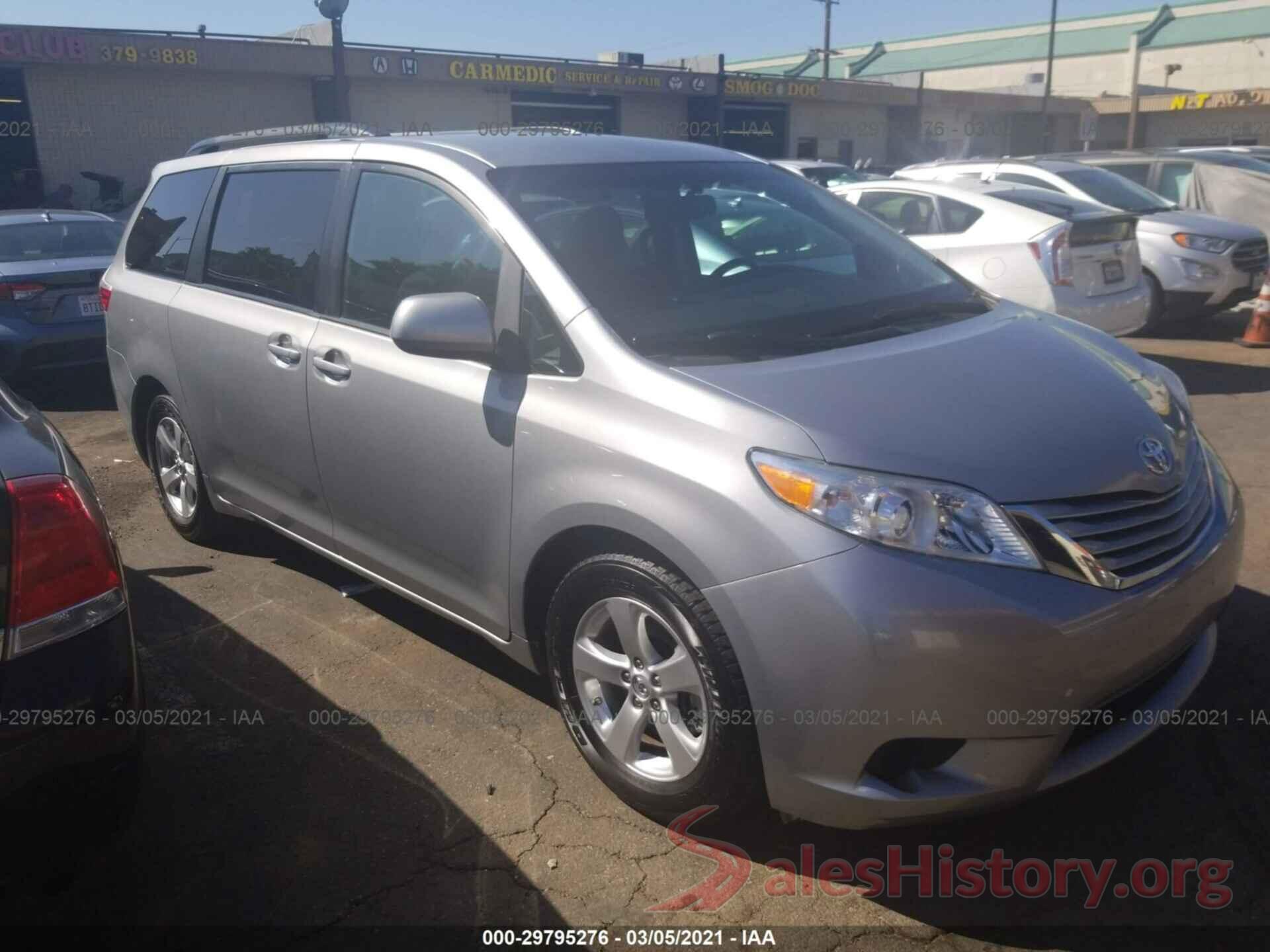 5TDKZ3DC4HS841655 2017 TOYOTA SIENNA