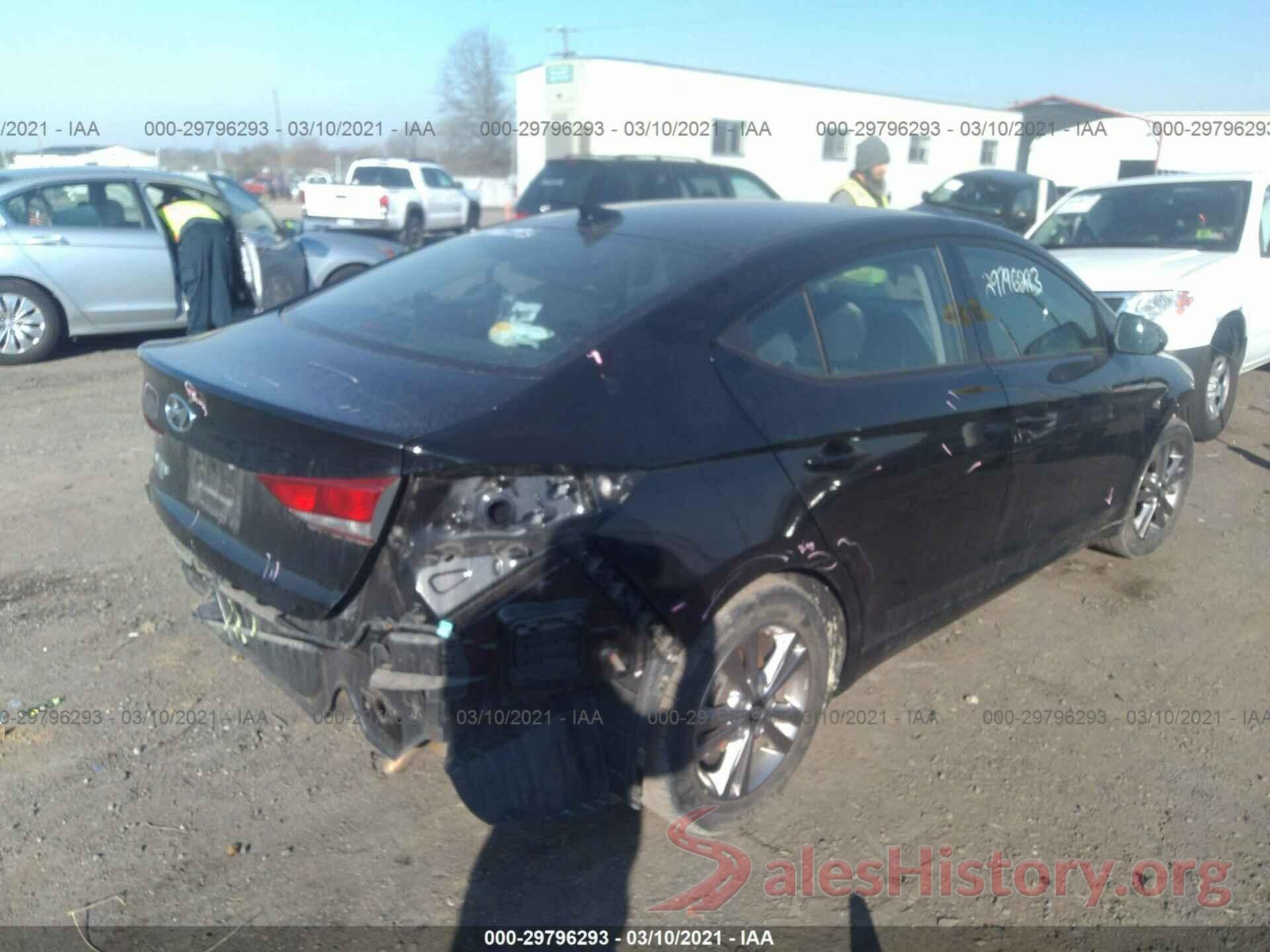 KMHD84LF2JU609520 2018 HYUNDAI ELANTRA