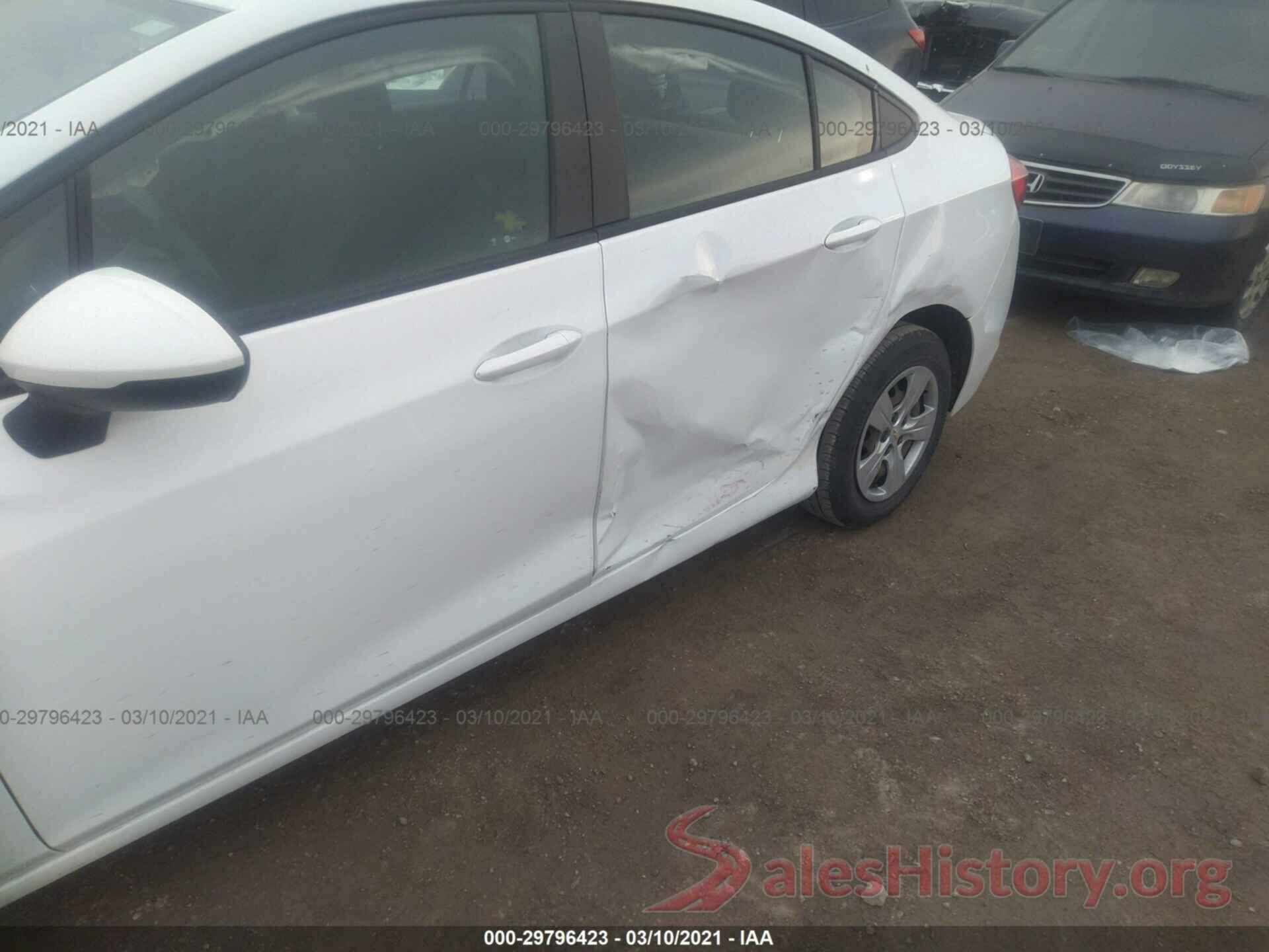 1G1BC5SM5J7122402 2018 CHEVROLET CRUZE