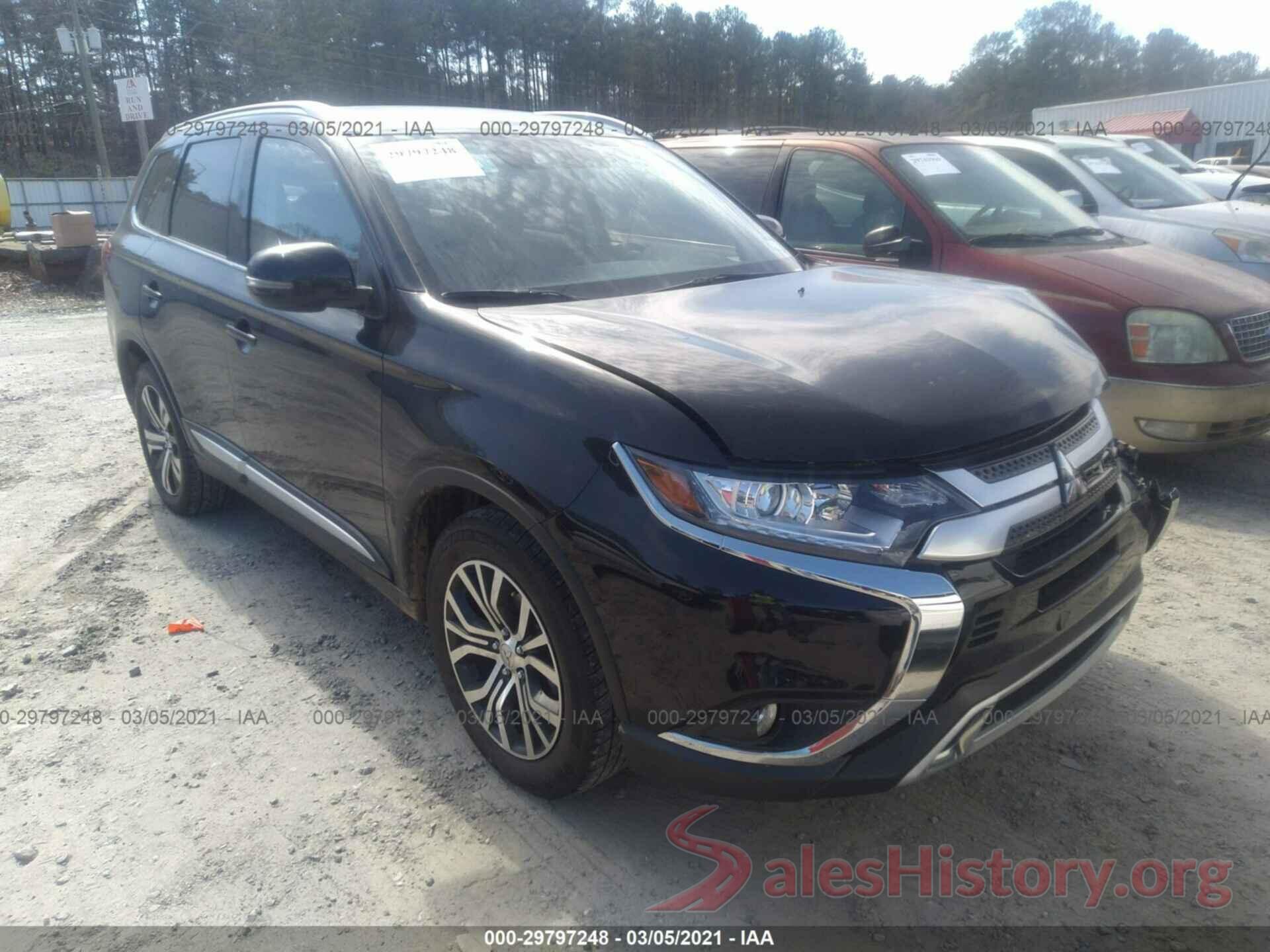 JA4AZ3A35LZ026897 2020 MITSUBISHI OUTLANDER