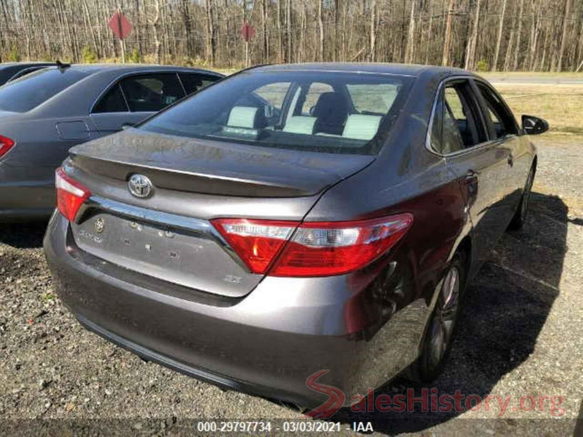 4T1BF1FK2GU553043 2016 TOYOTA CAMRY