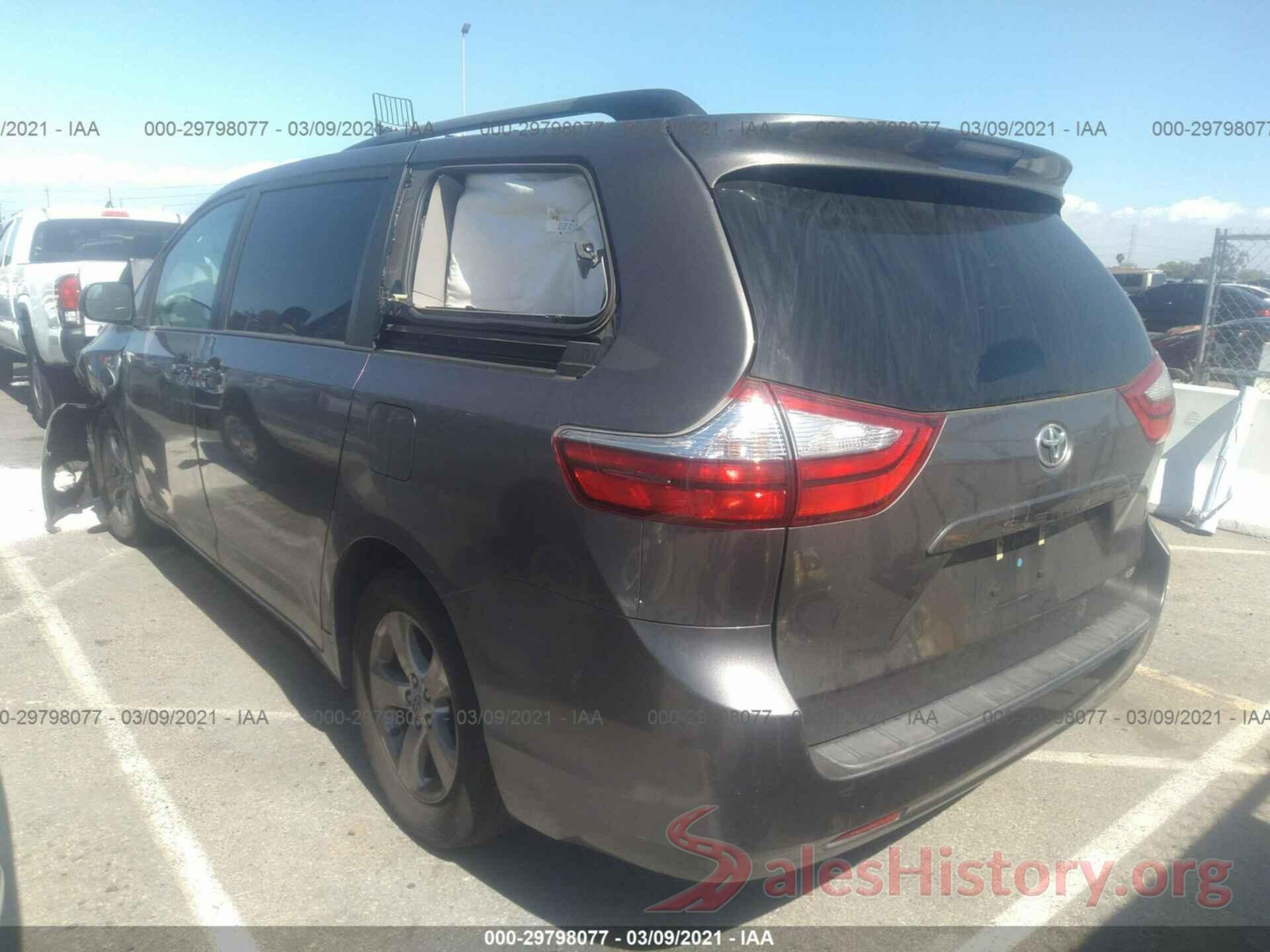 5TDKZ3DCXHS822382 2017 TOYOTA SIENNA