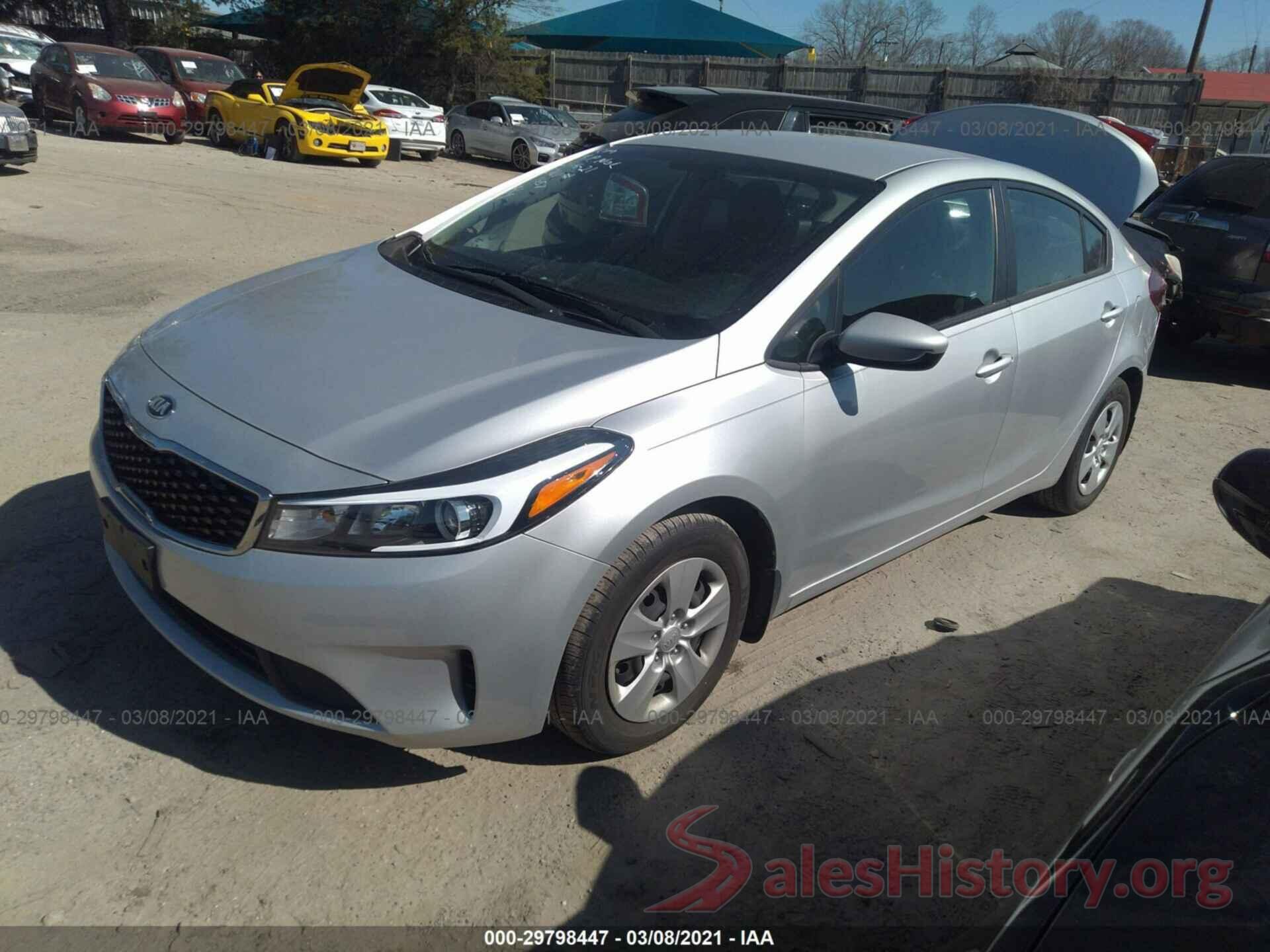 3KPFK4A79HE020600 2017 KIA FORTE