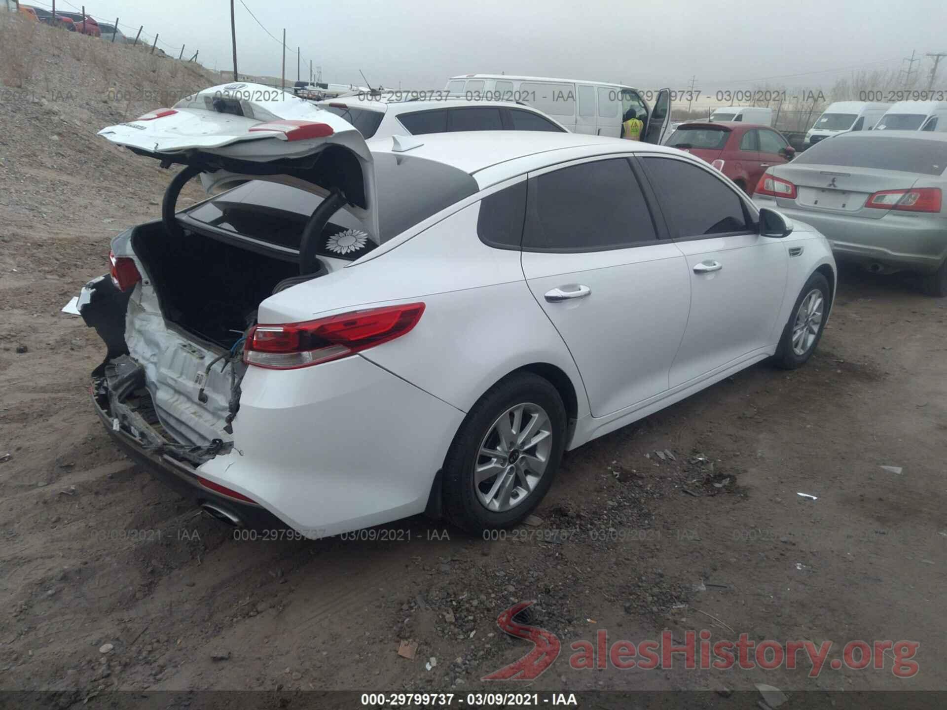 5XXGT4L32JG195392 2018 KIA OPTIMA