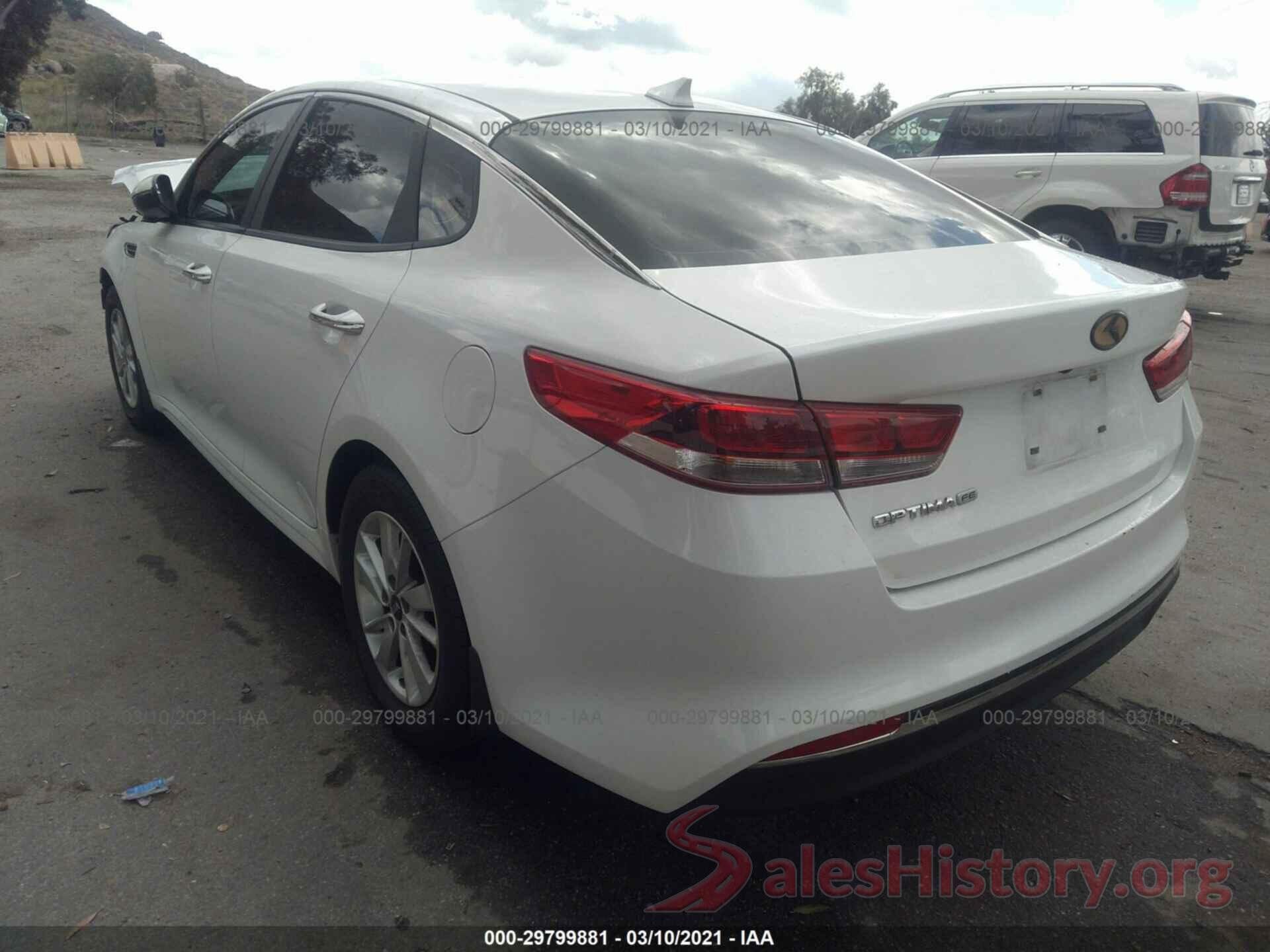 KNAGT4L38G5104586 2016 KIA OPTIMA