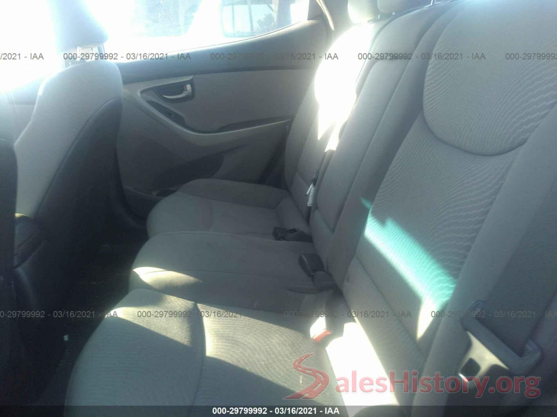 5NPDH4AE1GH709237 2016 HYUNDAI ELANTRA