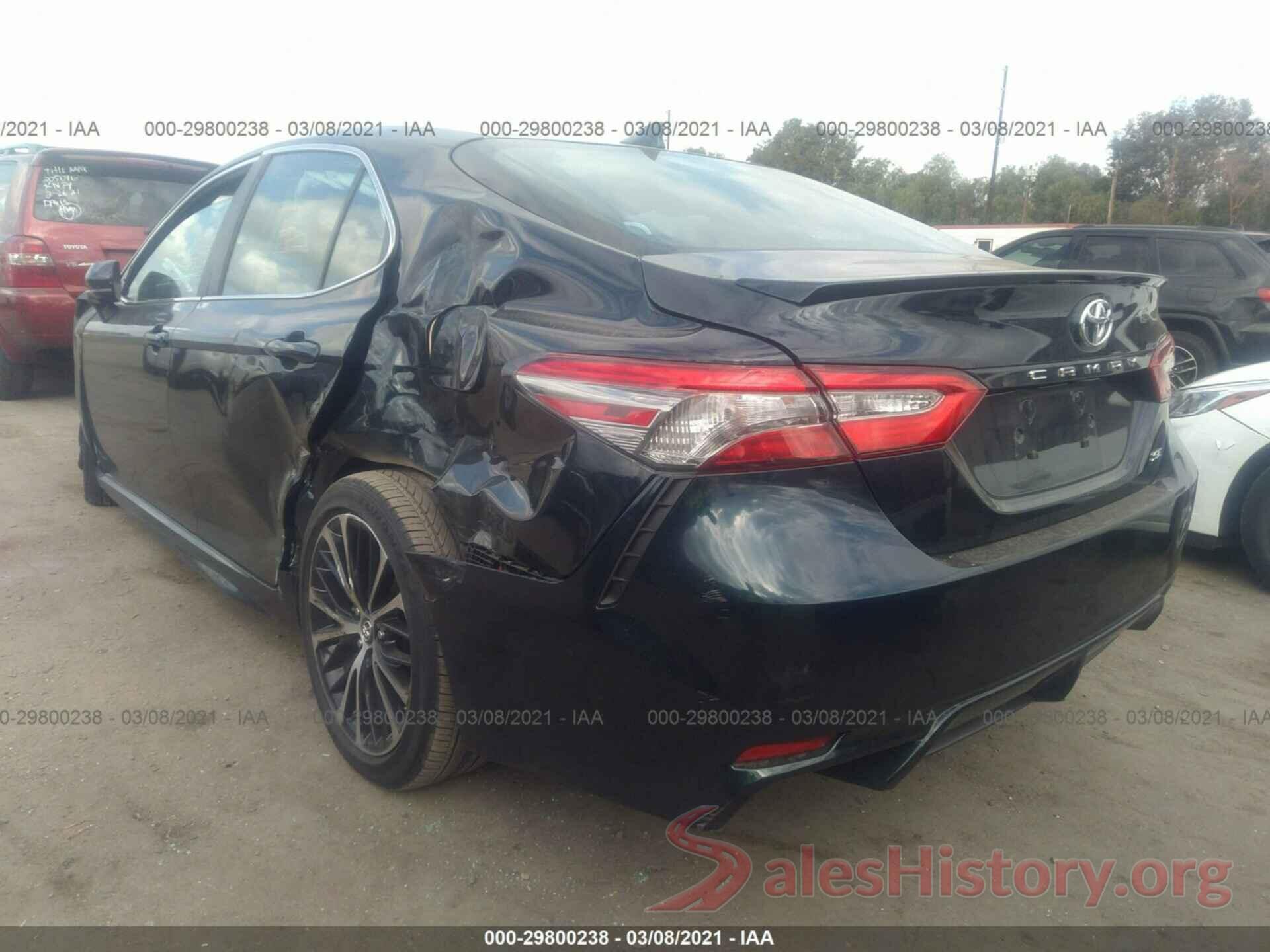 4T1B11HK1KU699986 2019 TOYOTA CAMRY