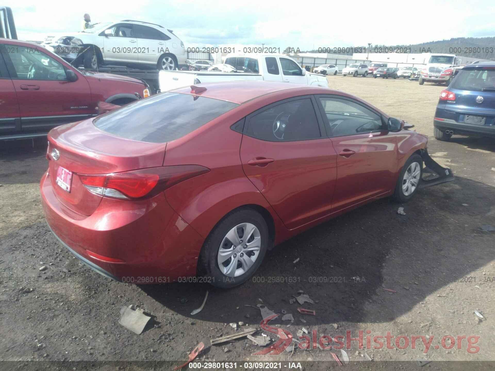 5NPDH4AE0GH773222 2016 HYUNDAI ELANTRA