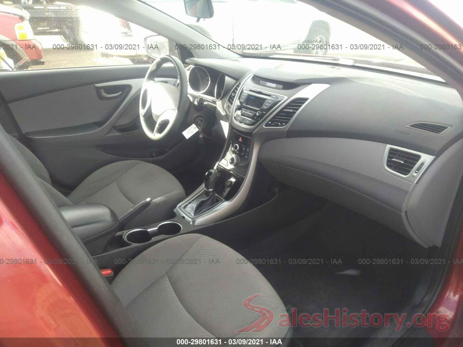 5NPDH4AE0GH773222 2016 HYUNDAI ELANTRA