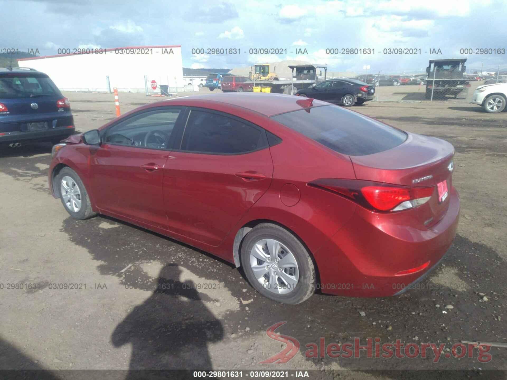 5NPDH4AE0GH773222 2016 HYUNDAI ELANTRA