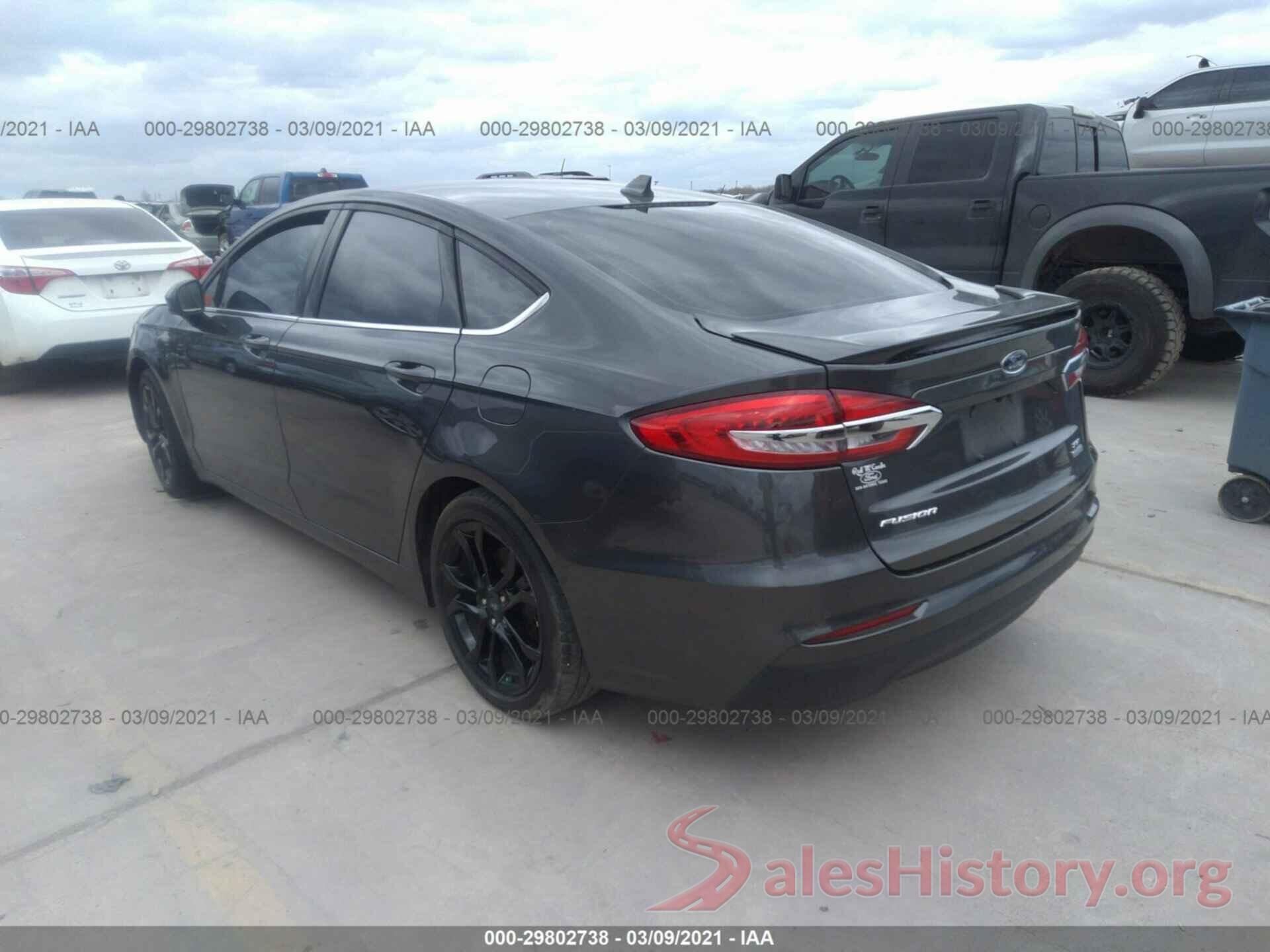 3FA6P0HD2KR148009 2019 FORD FUSION