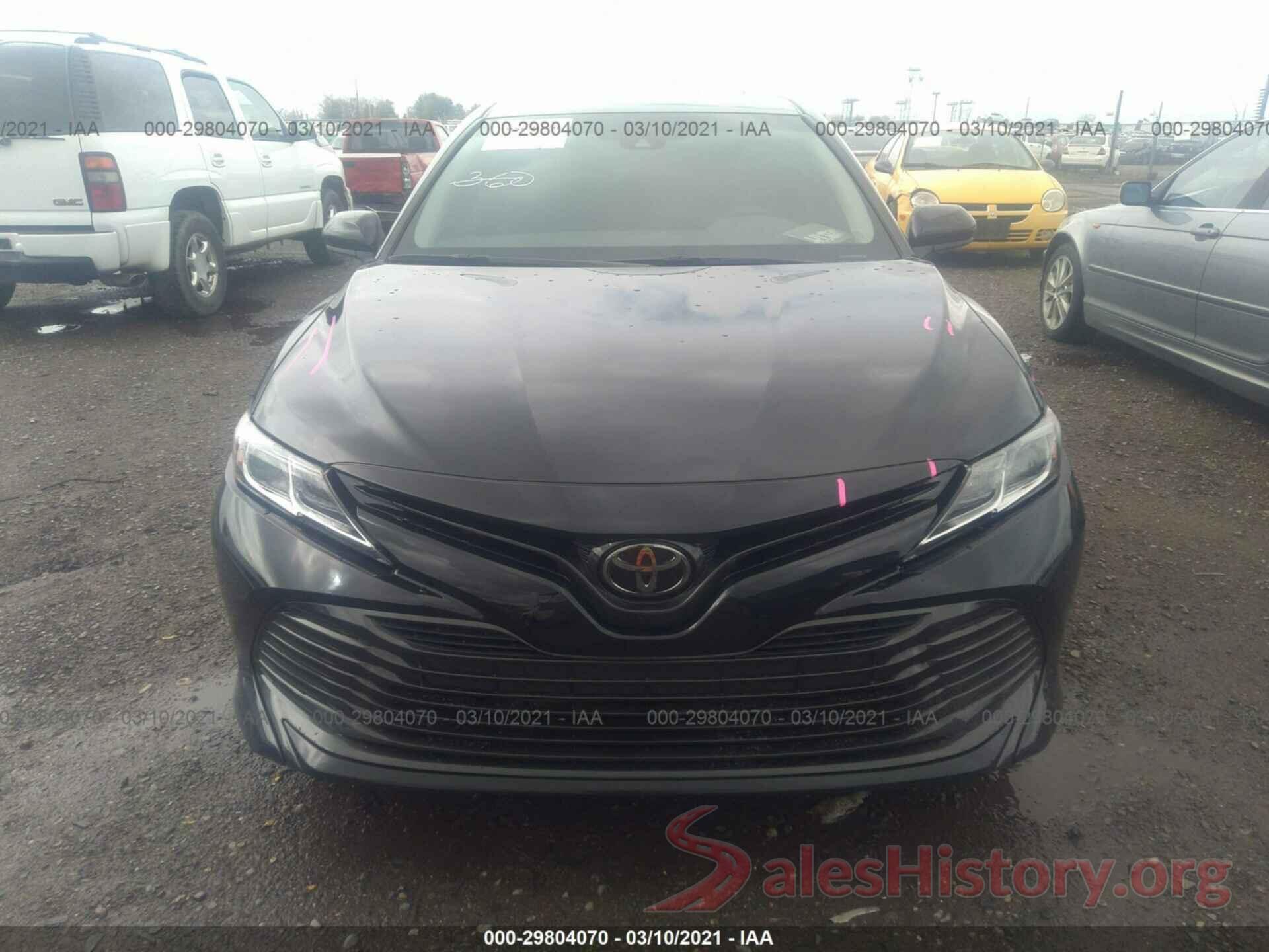 4T1B11HK7JU147200 2018 TOYOTA CAMRY