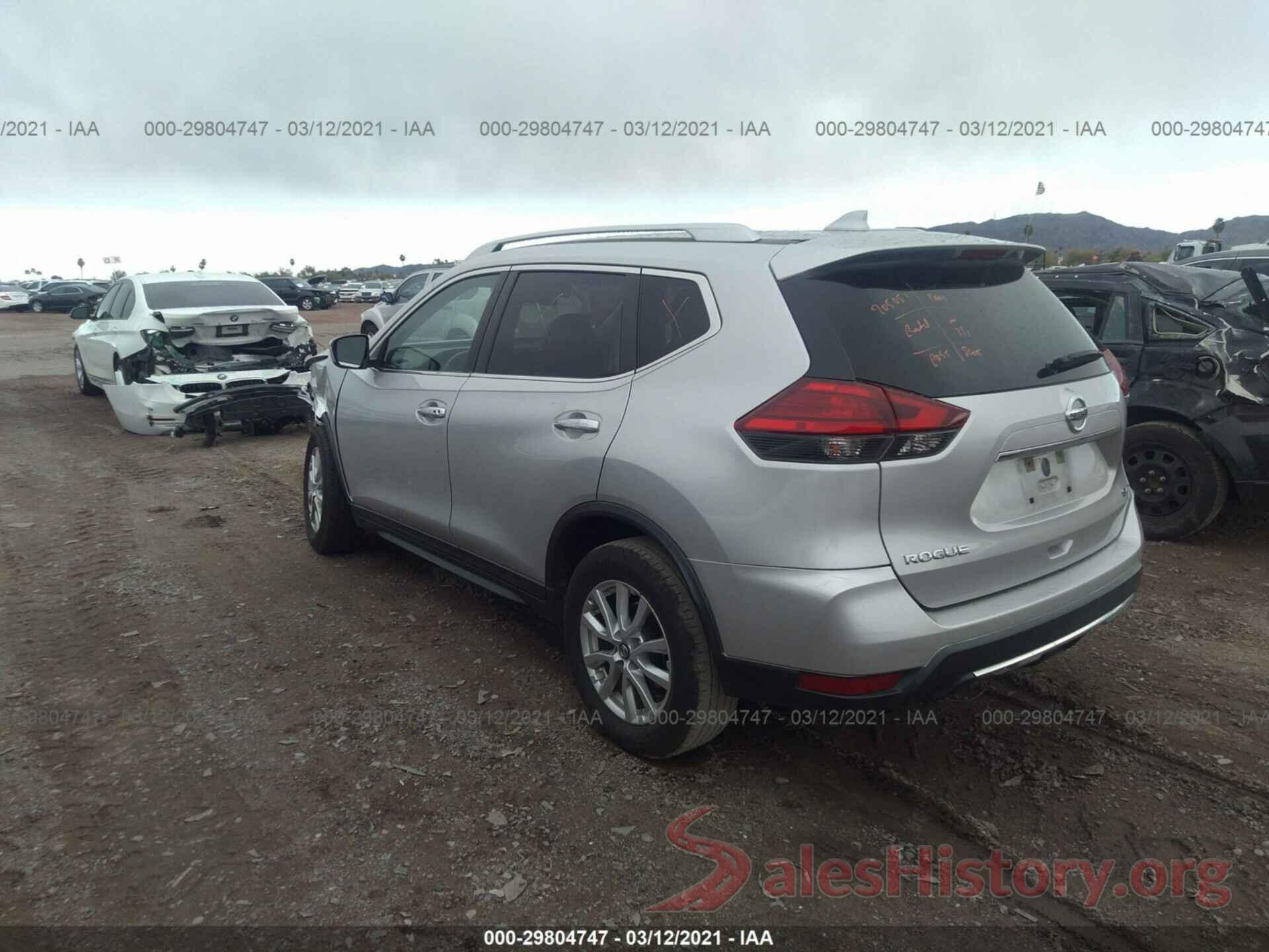 KNMAT2MT5HP589724 2017 NISSAN ROGUE