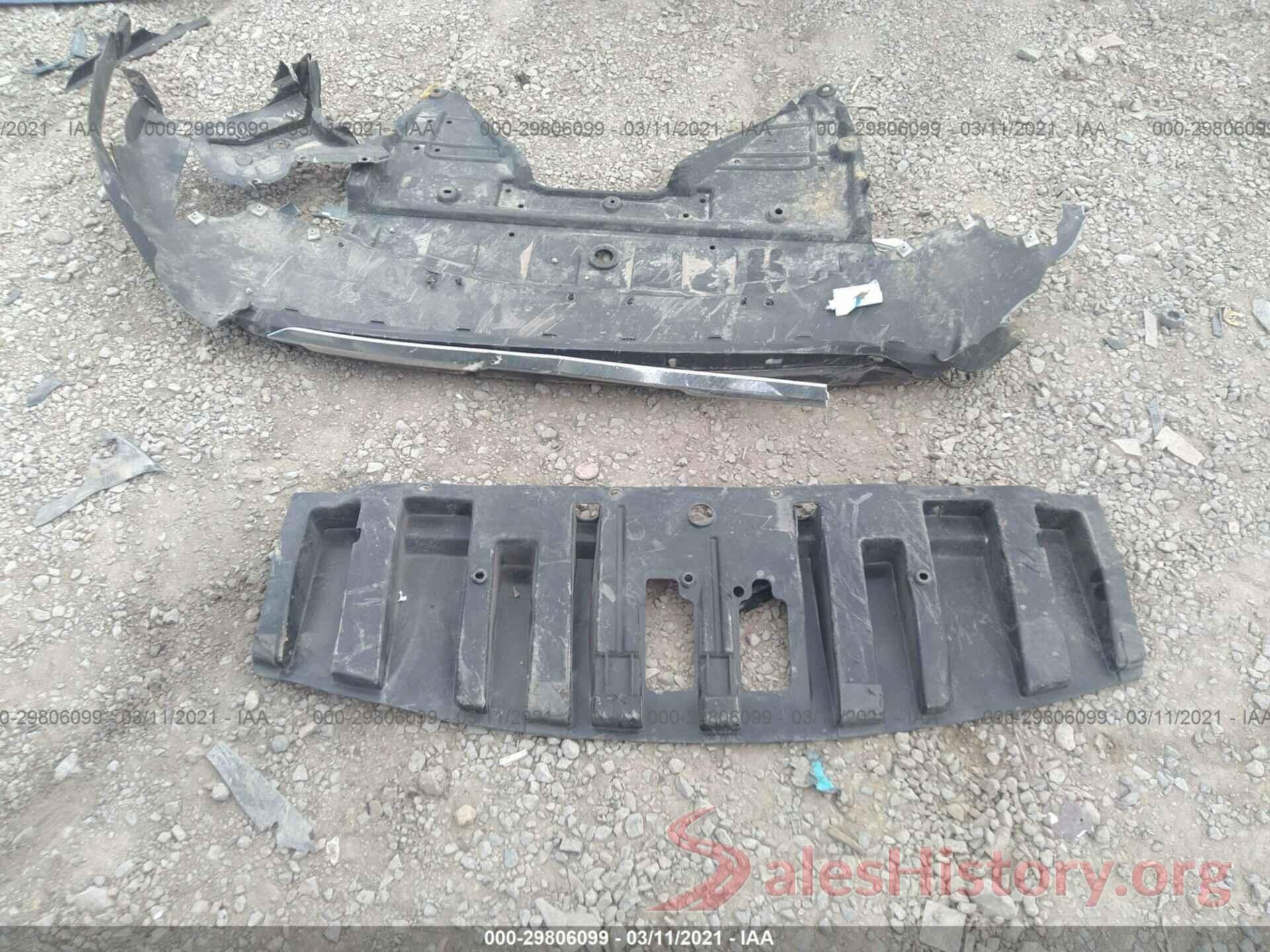 KNMAT2MV0JP559182 2018 NISSAN ROGUE