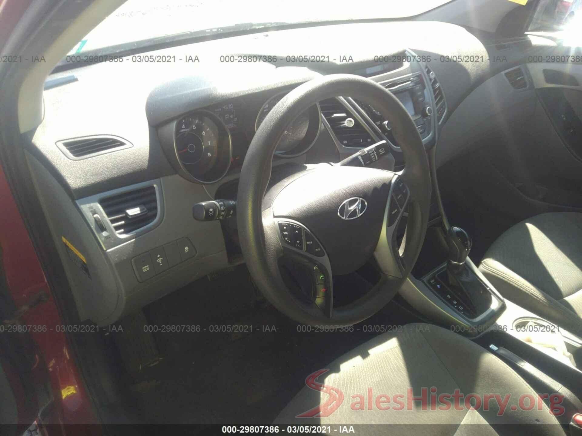 5NPDH4AE1GH761029 2016 HYUNDAI ELANTRA